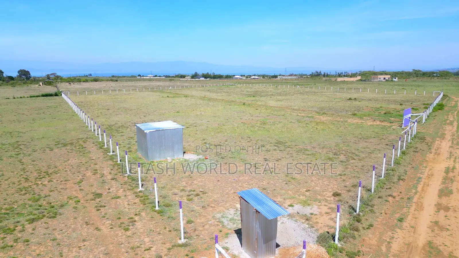 In Naivasha,1.2km Off The Tarmac, in Naivasha