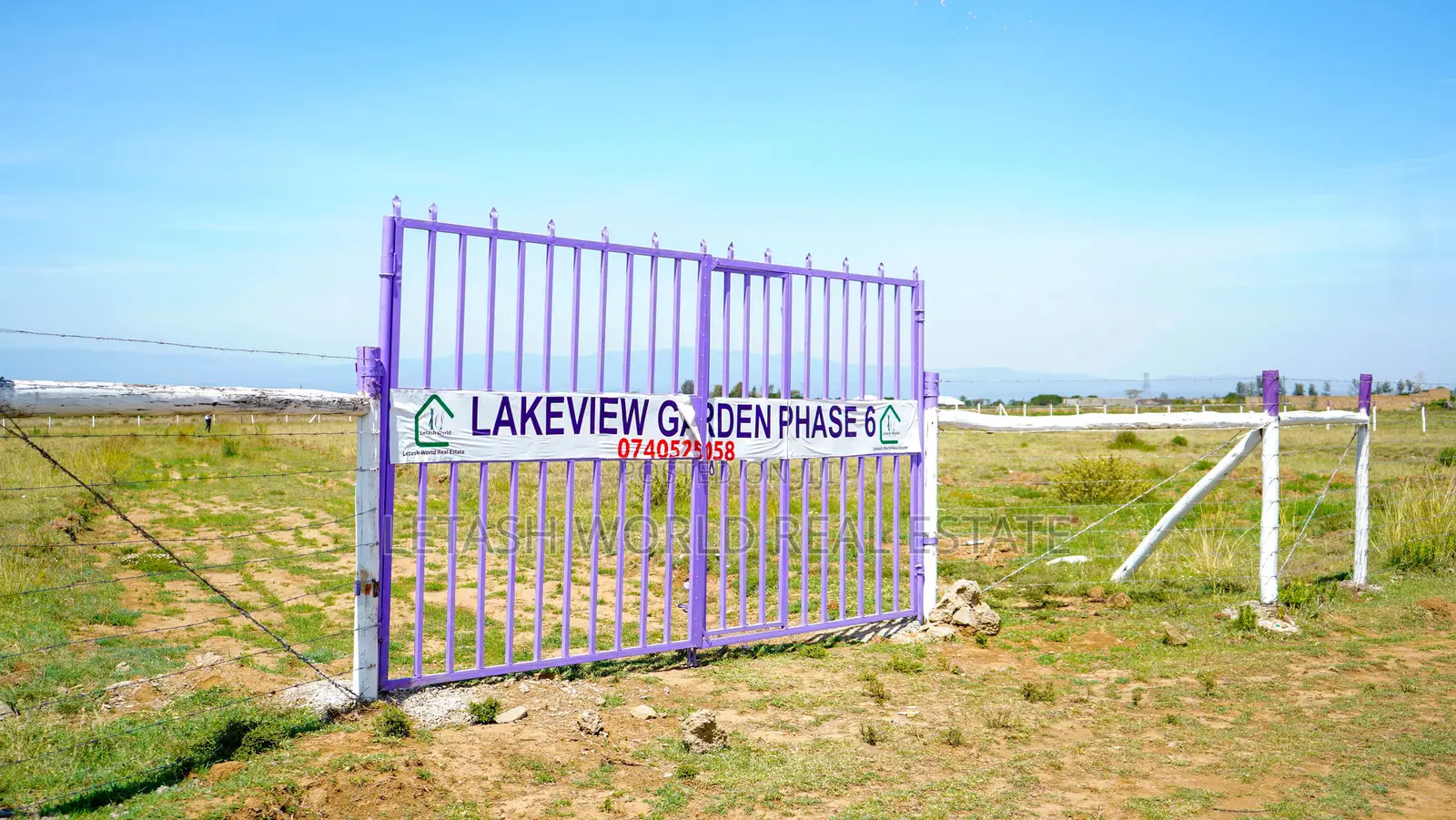 In Naivasha,1.2km Off The Tarmac, in Naivasha