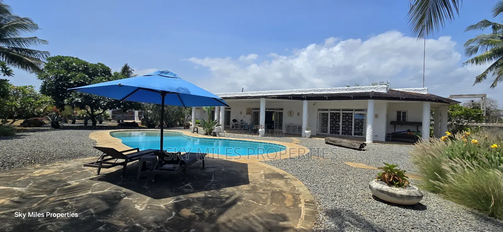 Furnished 3bdrm Villa in Kikambala for sale in Kikambala