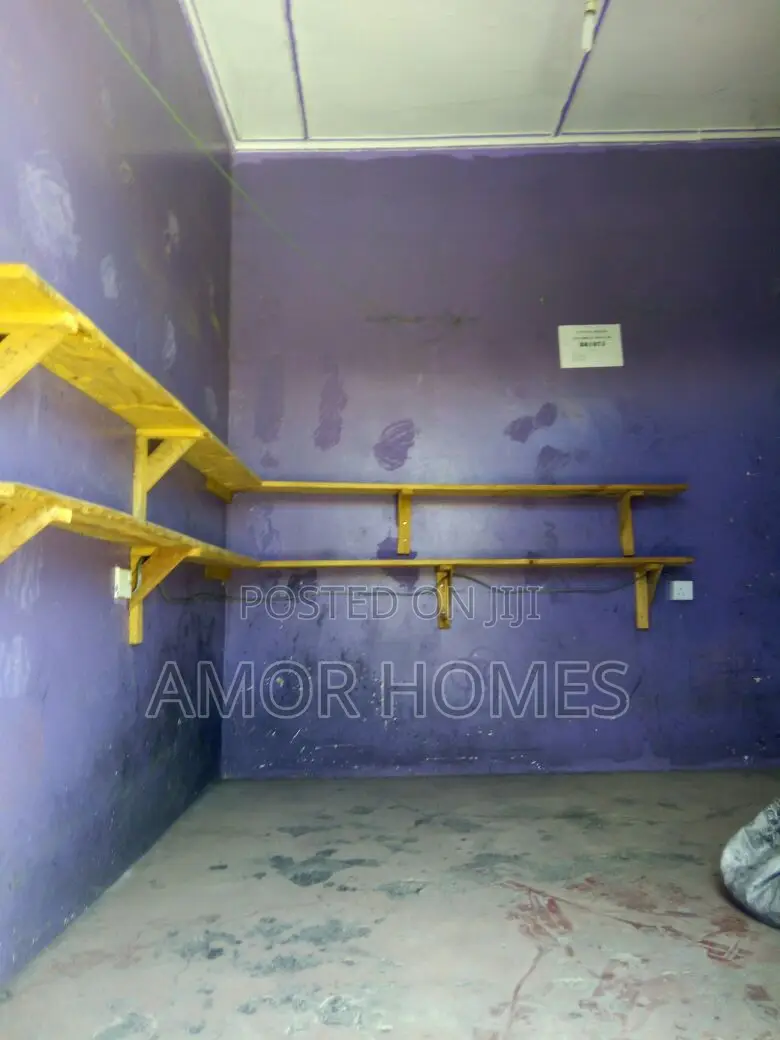 Shop to Let in Mtambo