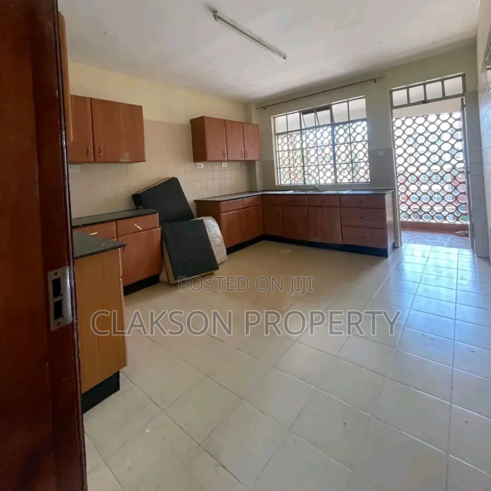 3bdrm Apartment in Kilimani for sale in Kilimani