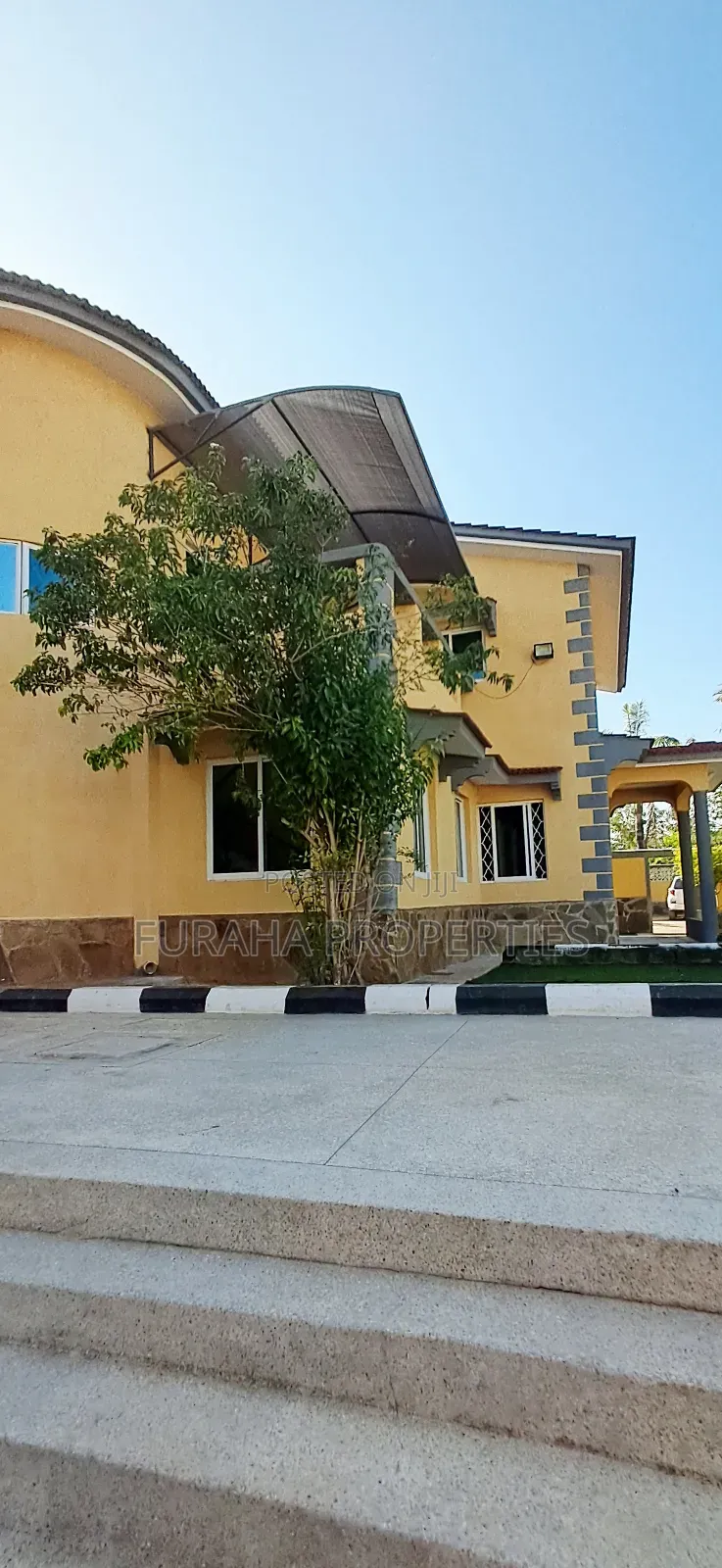 8bdrm Mansion in Nyali for rent in Nyali