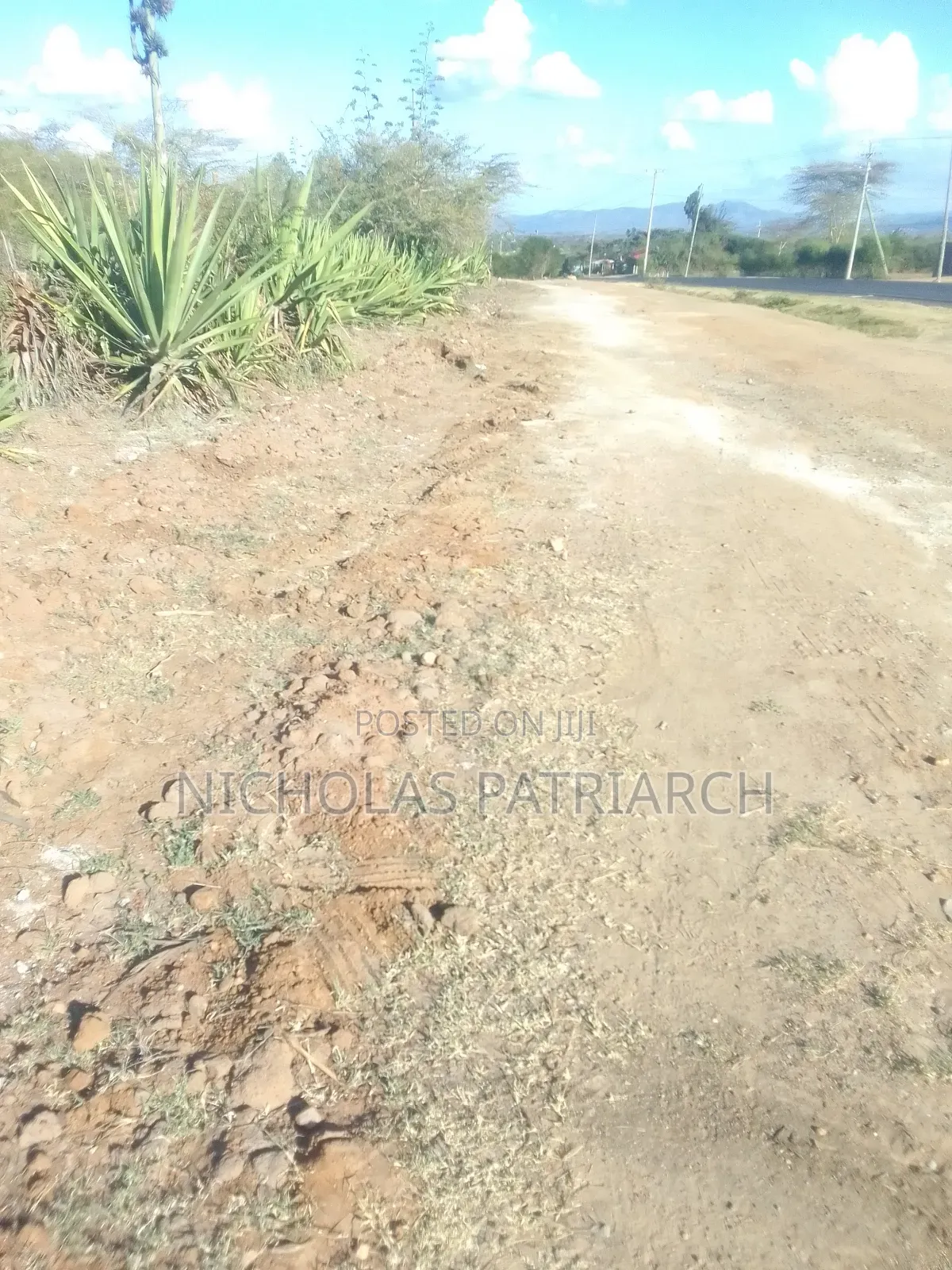1 Acres Machakos -Kithini Touching Machakos -Nairobi at 15m in Machakos Town