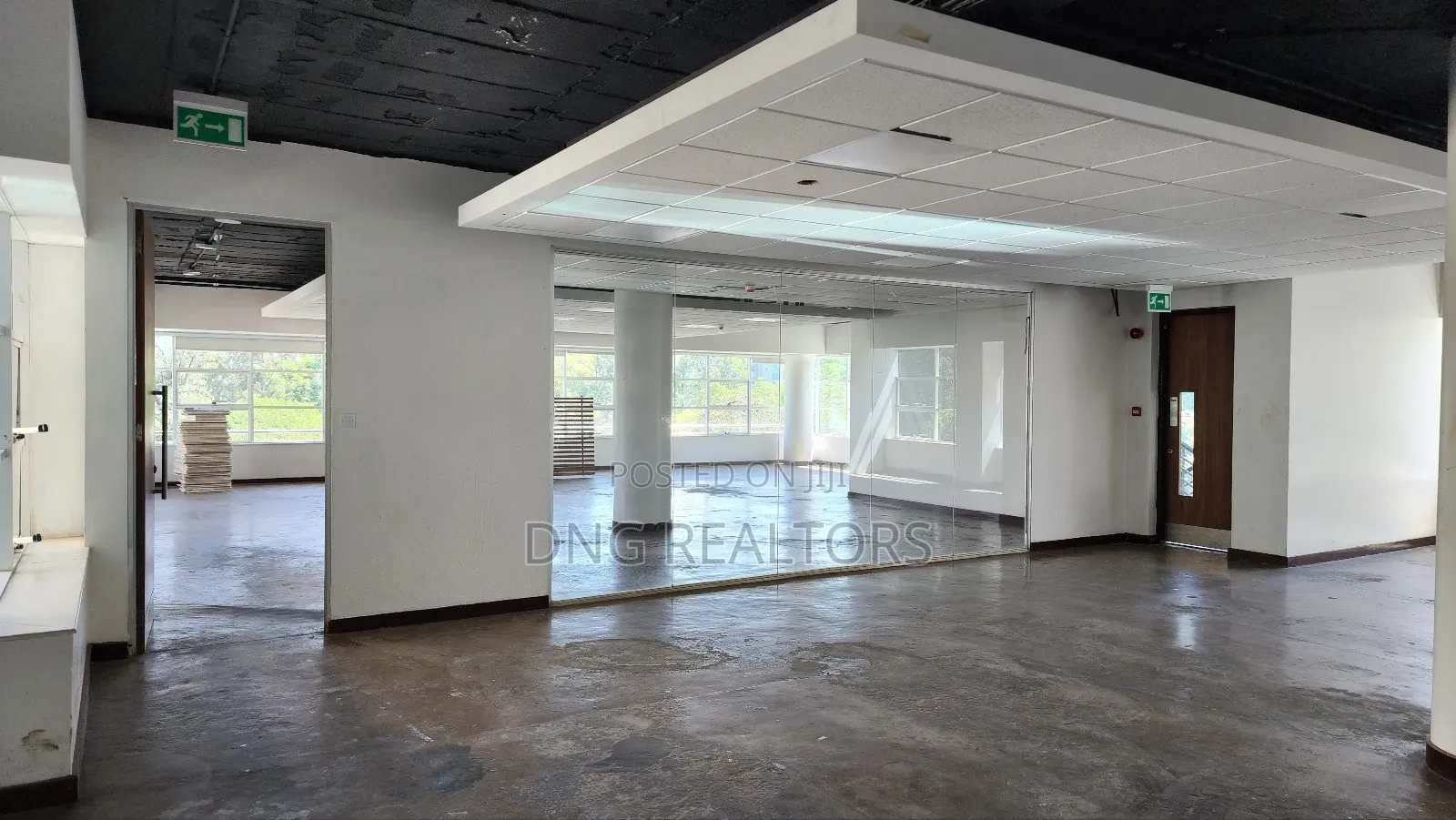 3600sqft Offcie Space Available for Lease Riverside in Riverside Drive