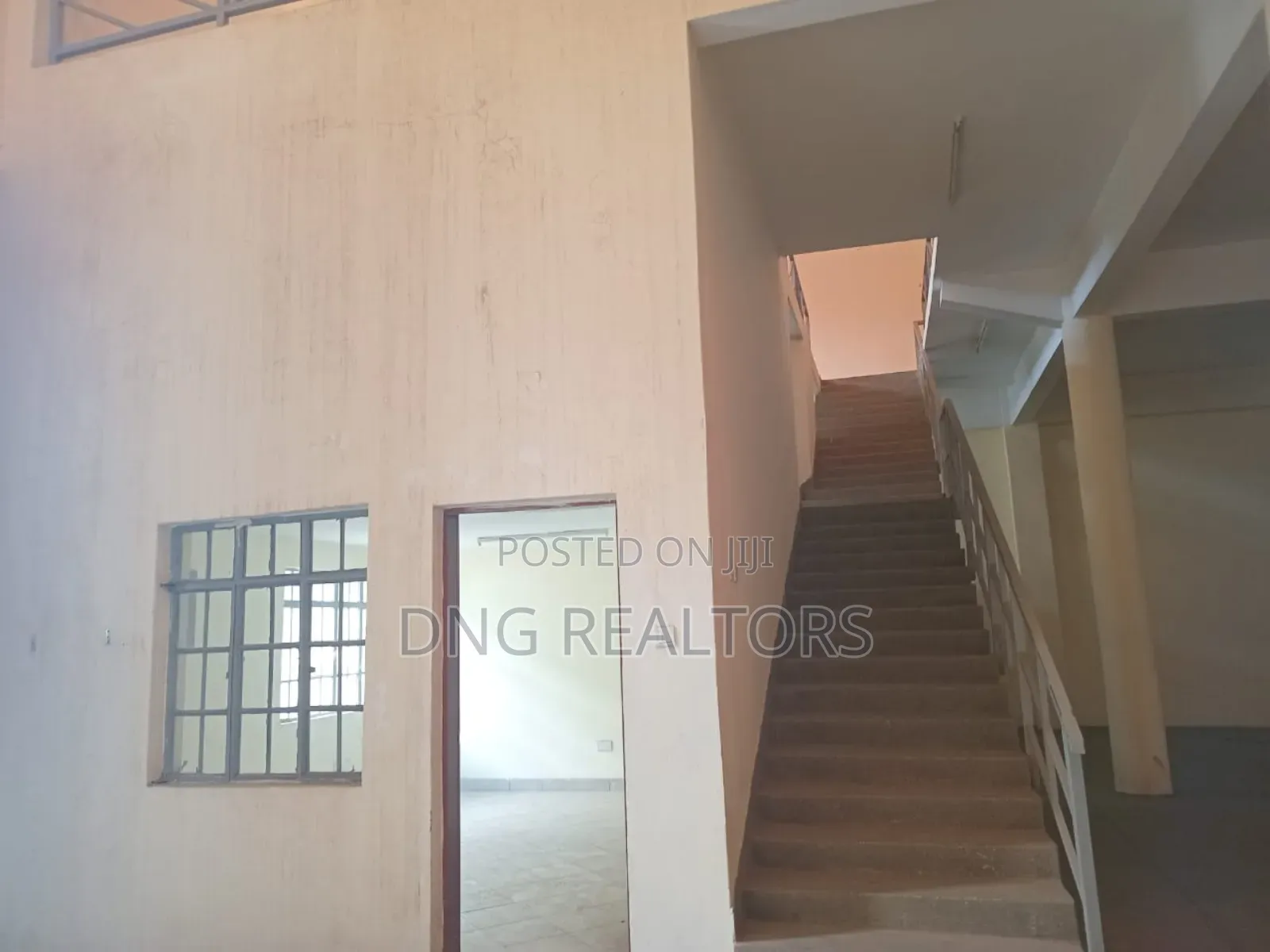 6800sqft Godown Available Near Icd for Rent in City Cabanas