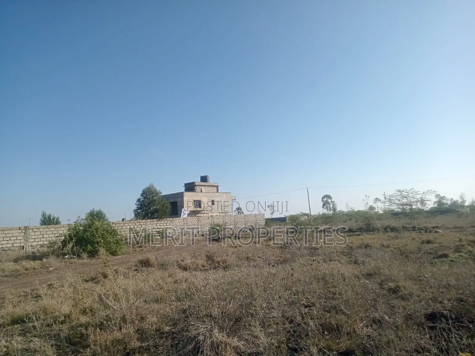 Land for Sale in Katani Road in Katani