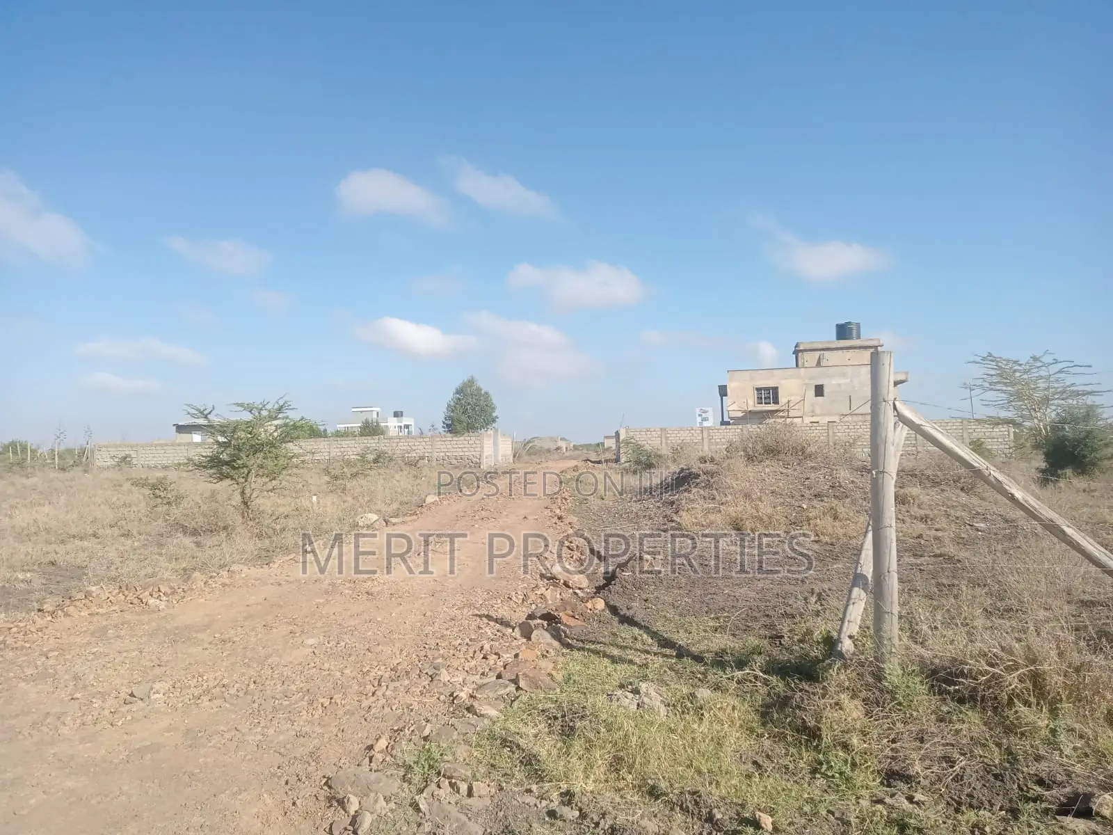 Land for Sale in Katani Road in Katani