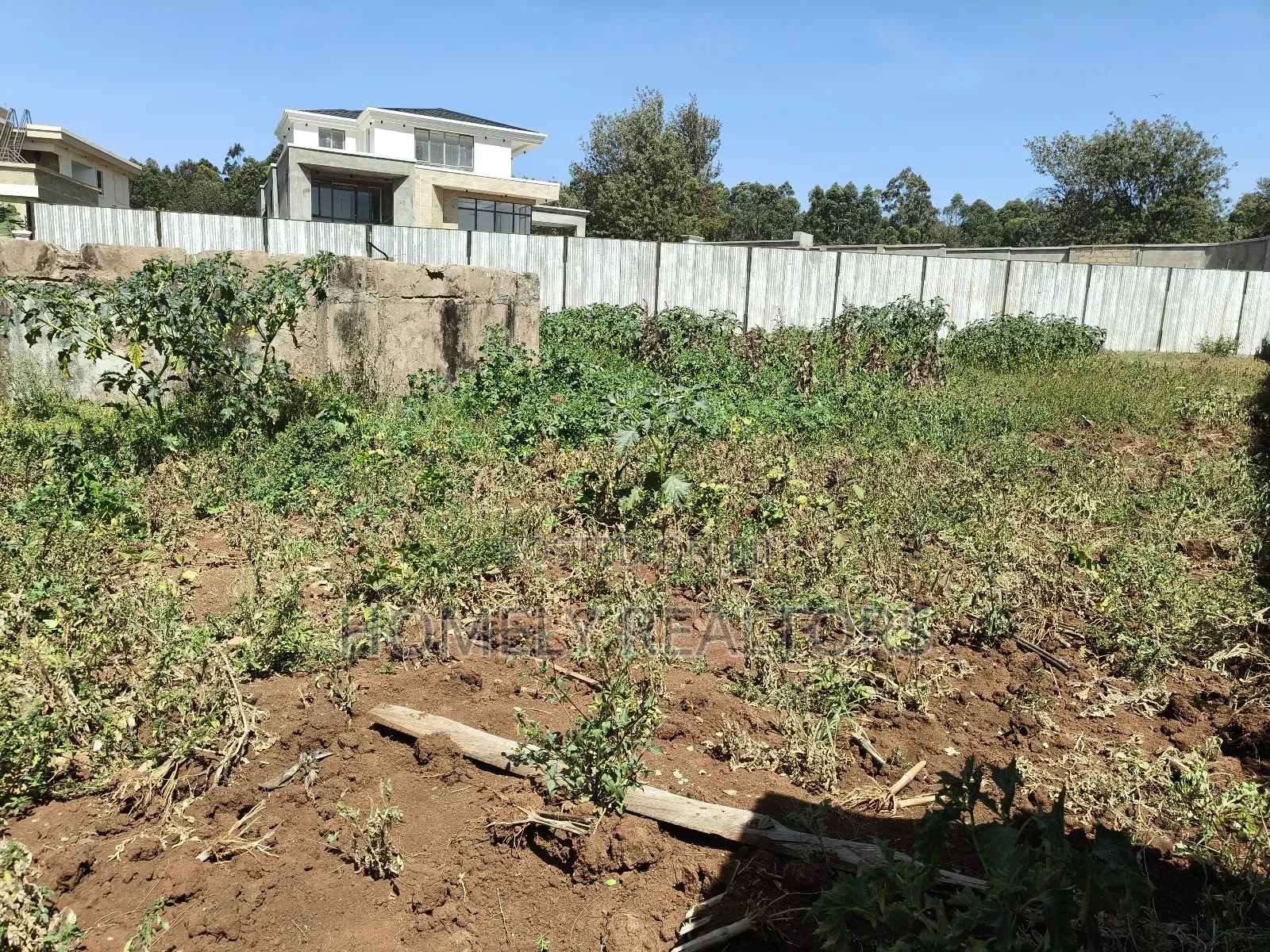 Quarter Acre Red Soil Plot in Kerarapon Drive, Ngong. Gated Plot in Kerarapon