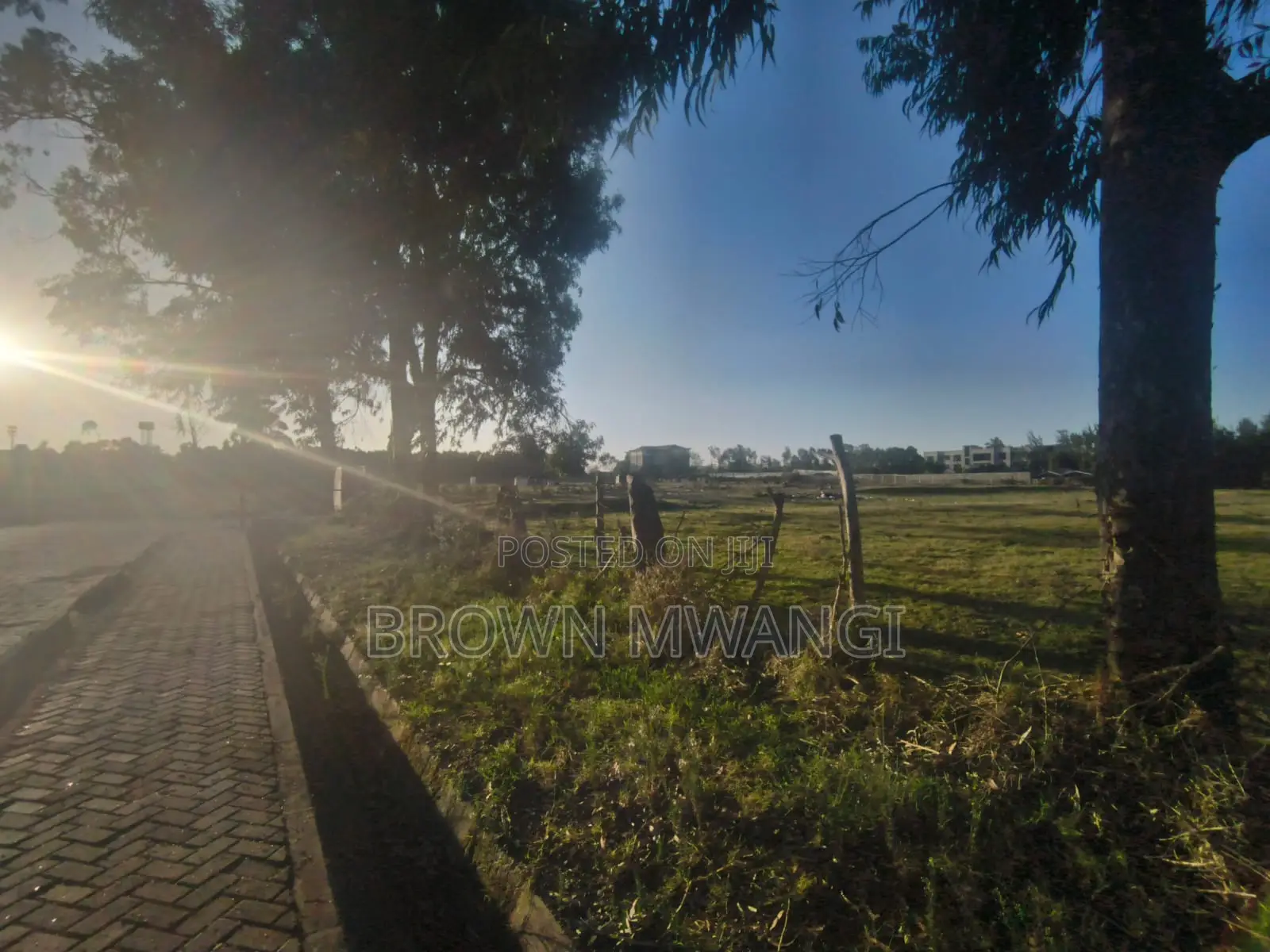 Land for Sale in Karen in Hardy