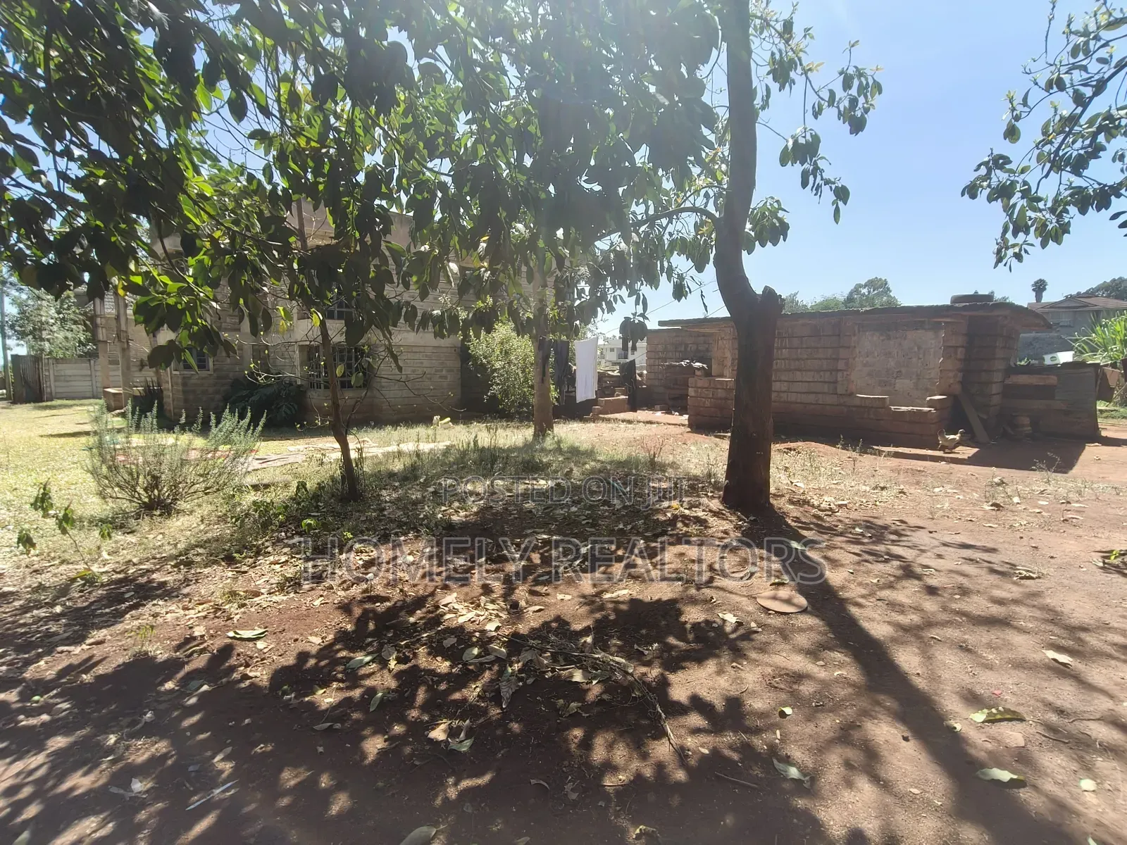 Quarter Acre Plot in Kerarapon Drive With Incomplete 4-BDRM Maisonette in Kerarapon