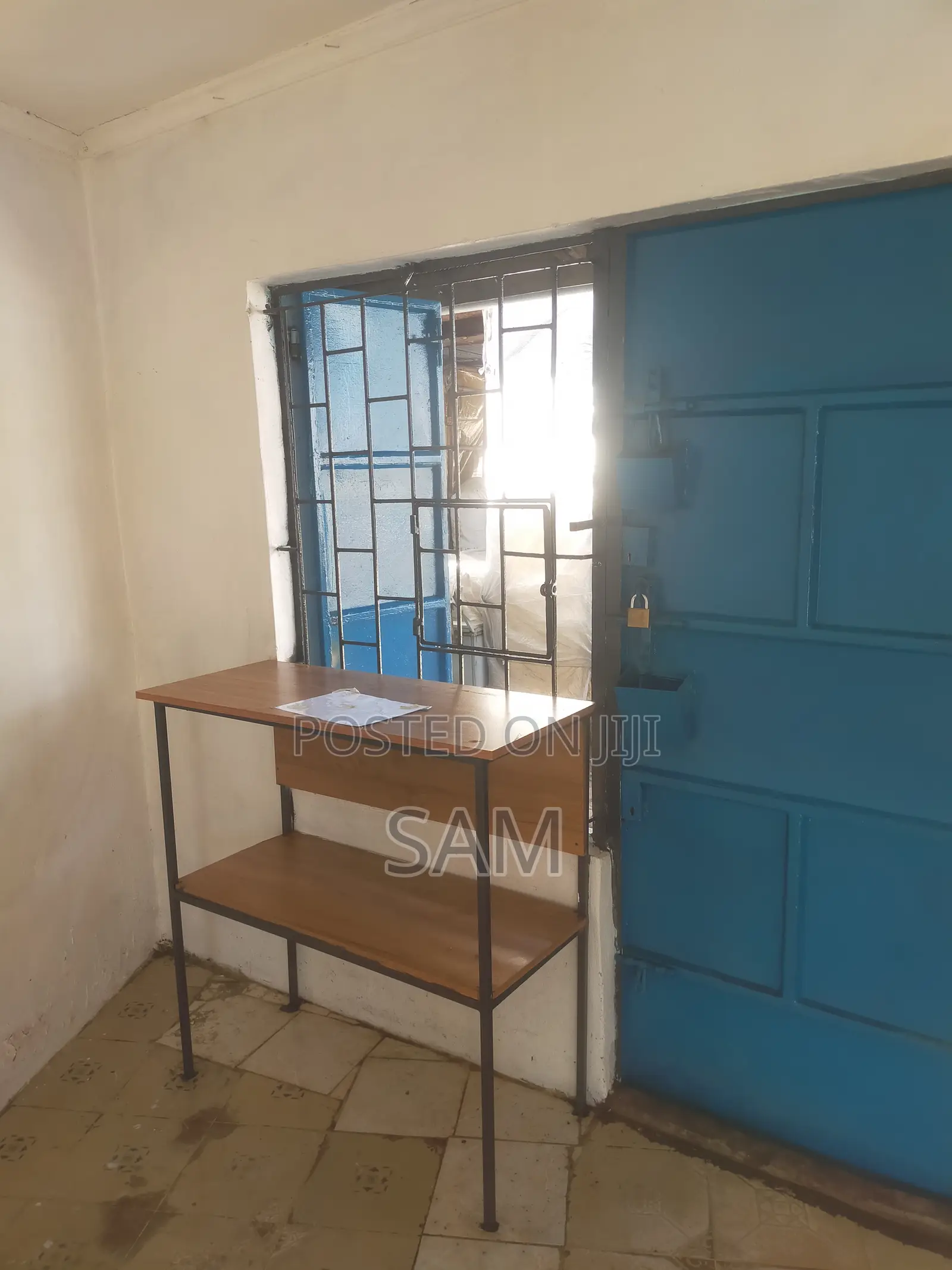 Donholm (Outer Ring Rd) Shop for Rent in Caltex