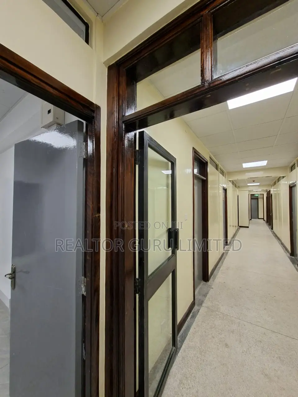 Windsor House - Clean Office Space to Let, CBD Nairobi in Nairobi Central