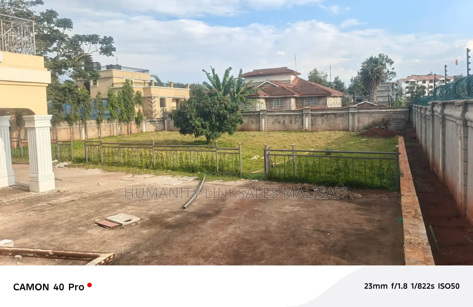 Thome Estate ,Villa for Sell on Half an Acre Land in Thome