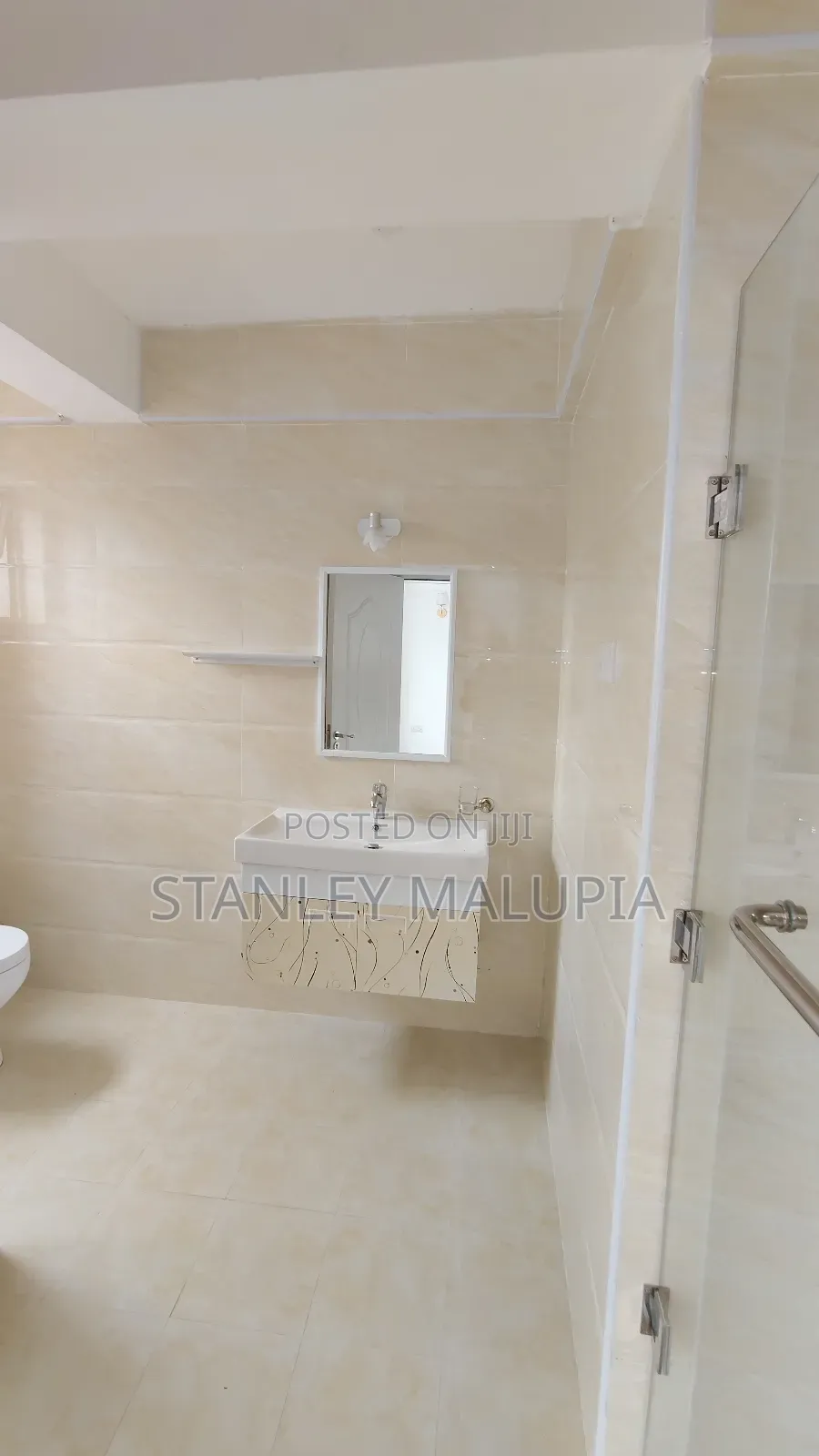 3bdrm Apartment in Rhapta Road Side for rent in Raphta Road Area