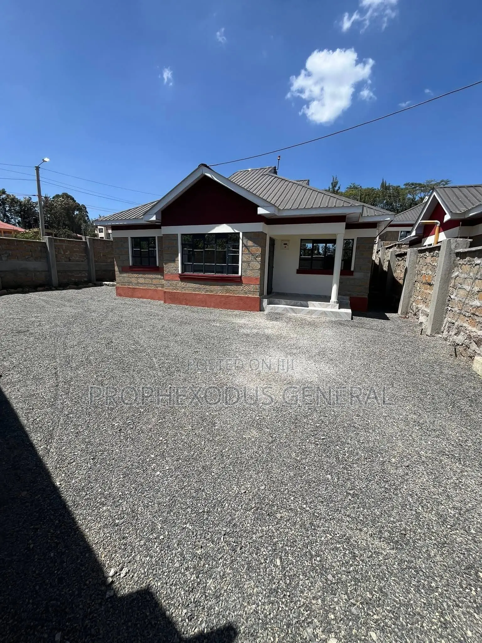 3bdrm Bungalow in Rimpa for sale in Rimpa