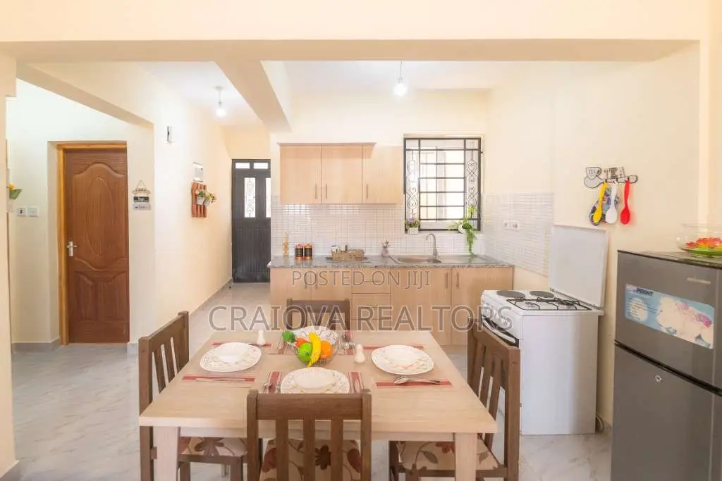 2bdrm Apartment in Lenana for sale in Lenana