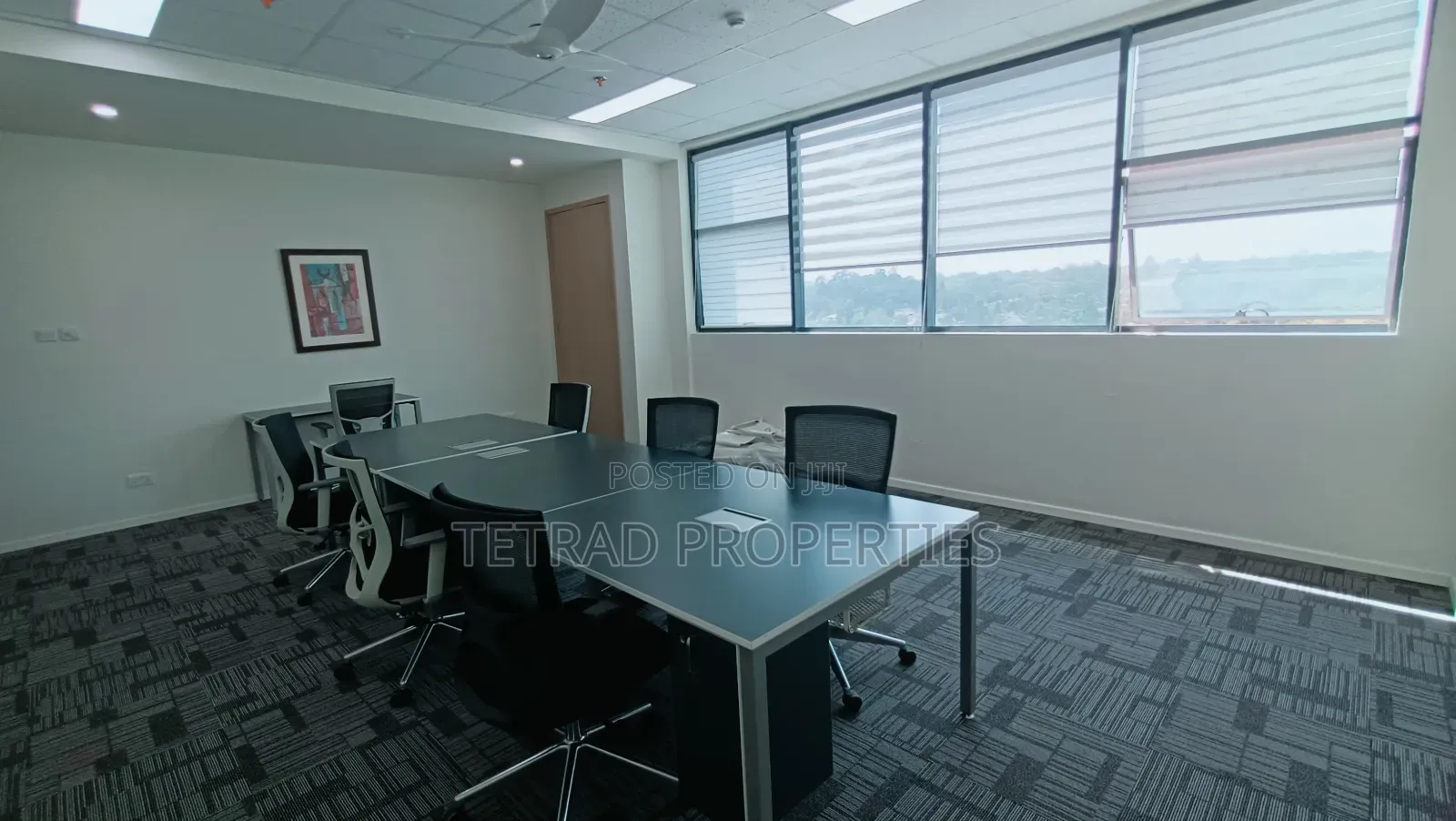 37m2 12 Desks Furnished Office In Riverside Drive ($2800) in Riverside Drive