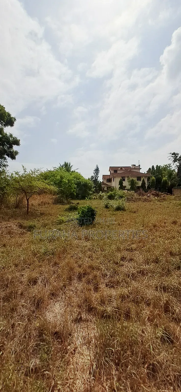 For Sale Quater Acre Plot Shanzu in Shanzu