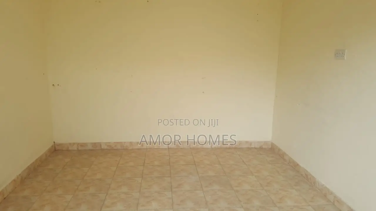 Shop to Let in Mshomoroni