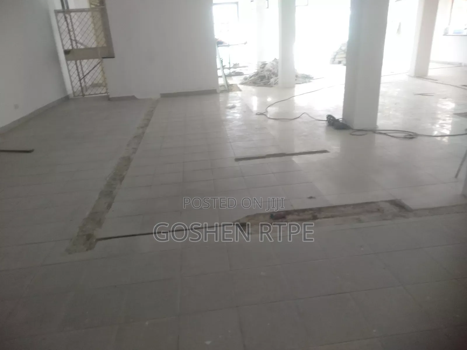 Very Prime 3. SQFT Showroom to Let at KSH at Mombasa City (Cbd) in Mombasa CBD