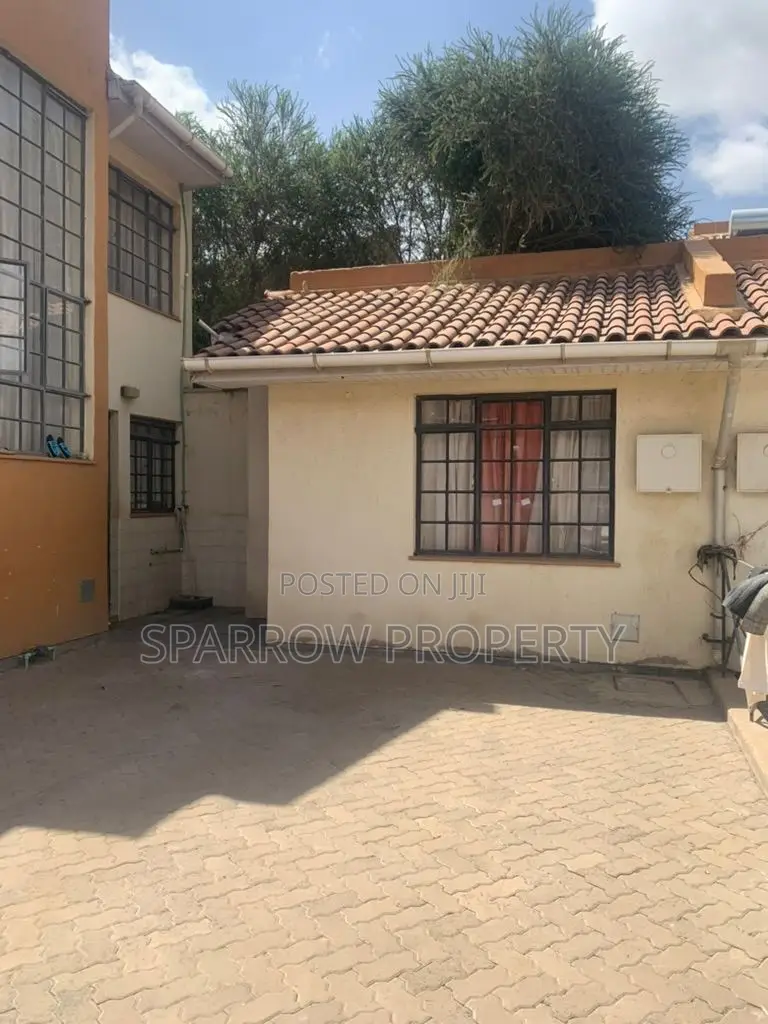 3bdrm Maisonette in Loneview, Mombasa Road for sale in Mombasa Road