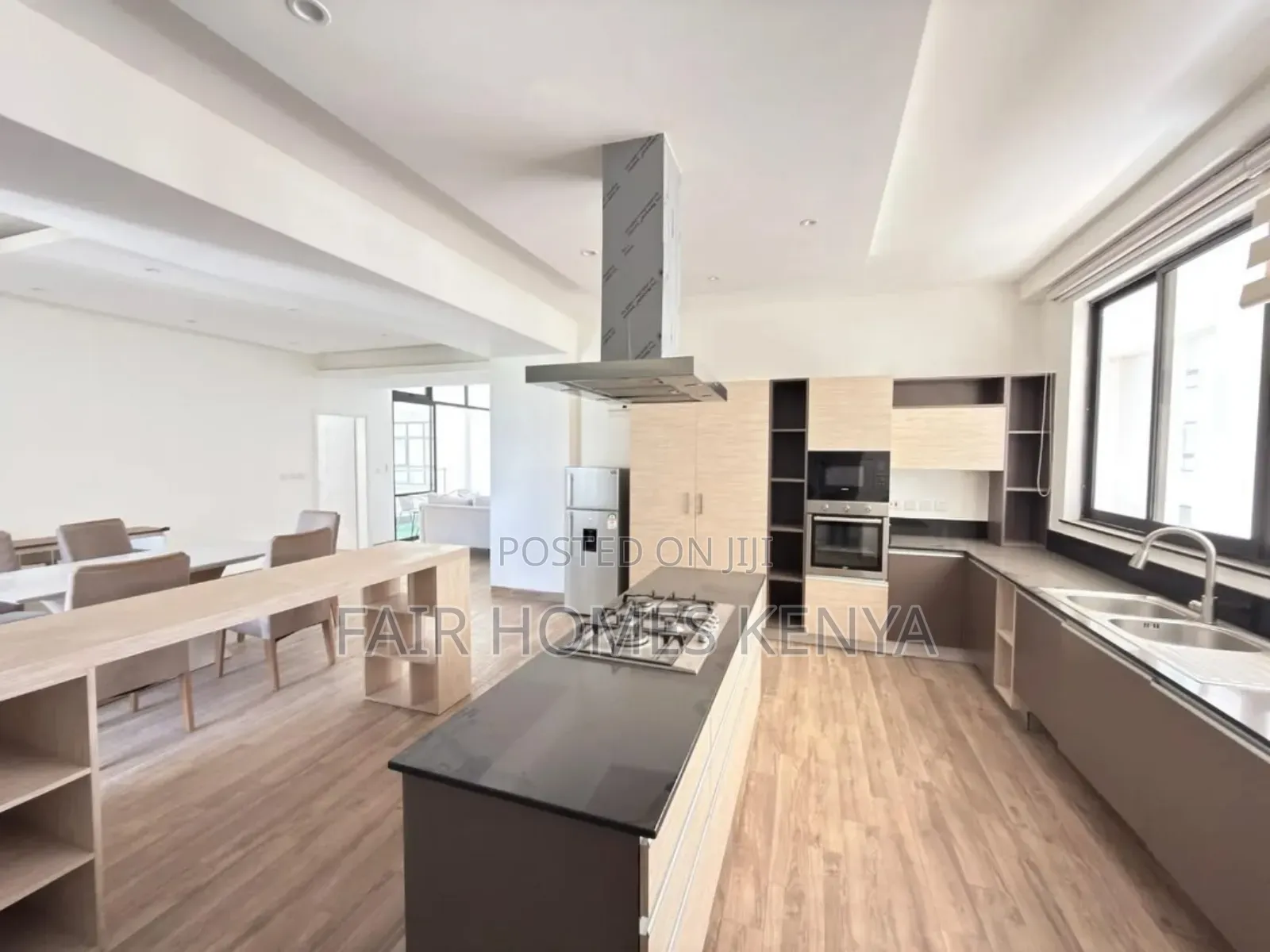 4bdrm Duplex in Riverside Drive for rent in Riverside Drive