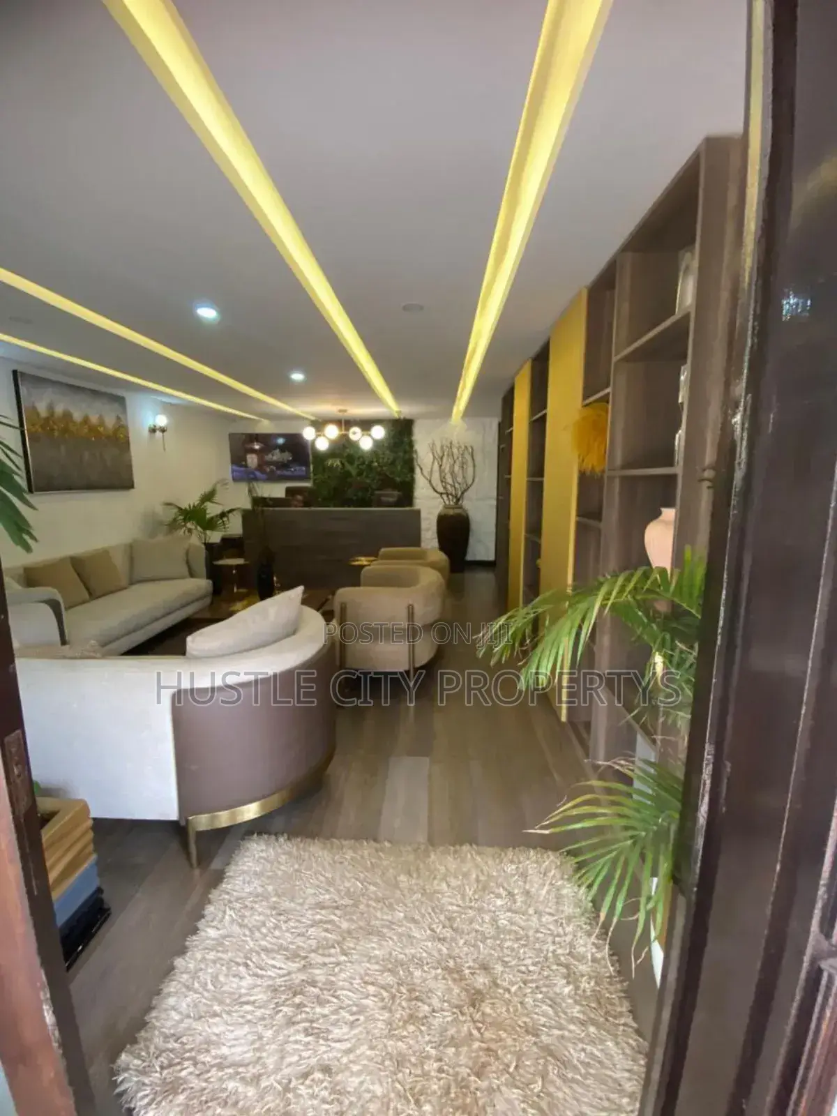 Furnished 4bdrm Block of Flats in Macurra Garden, Parklands/Highridge in Parklands/Highridge