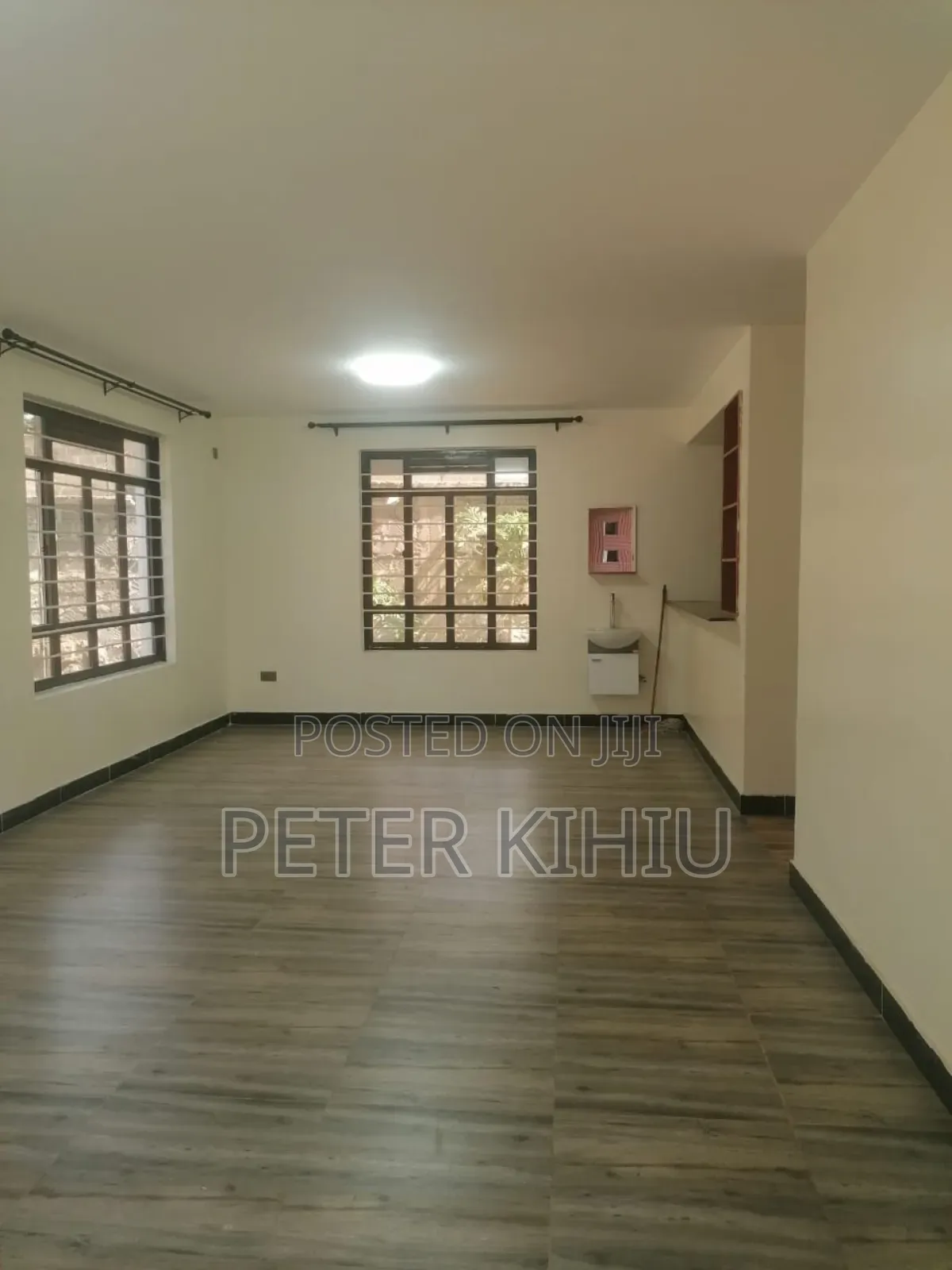 5bdrm Mansion in Thome 5 for rent in Thome