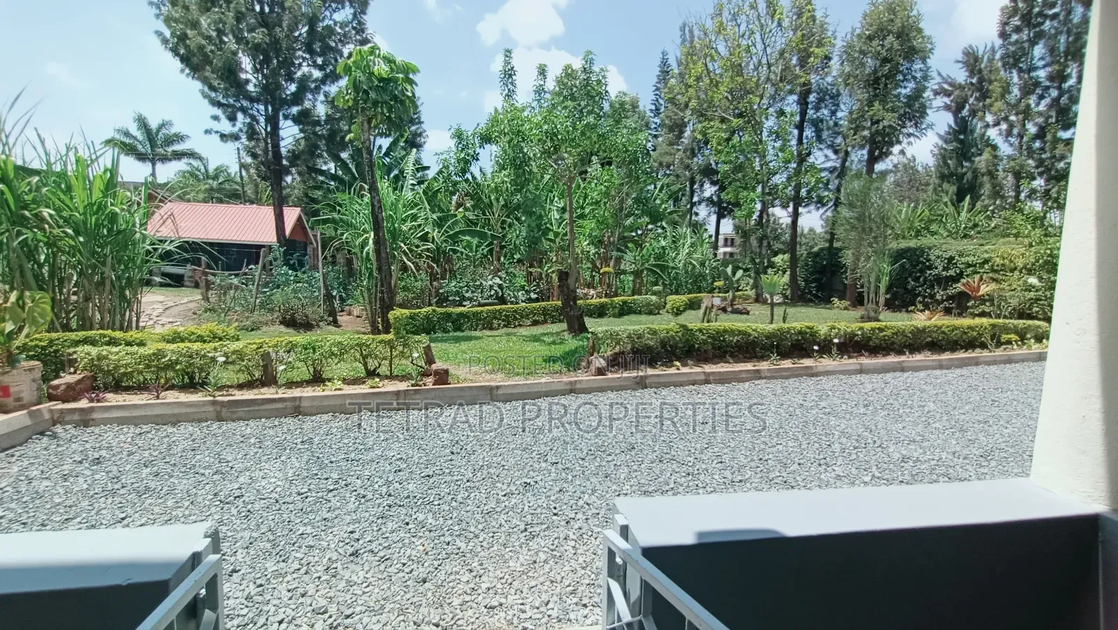4bdrm Maisonette in Thome for rent in Thome