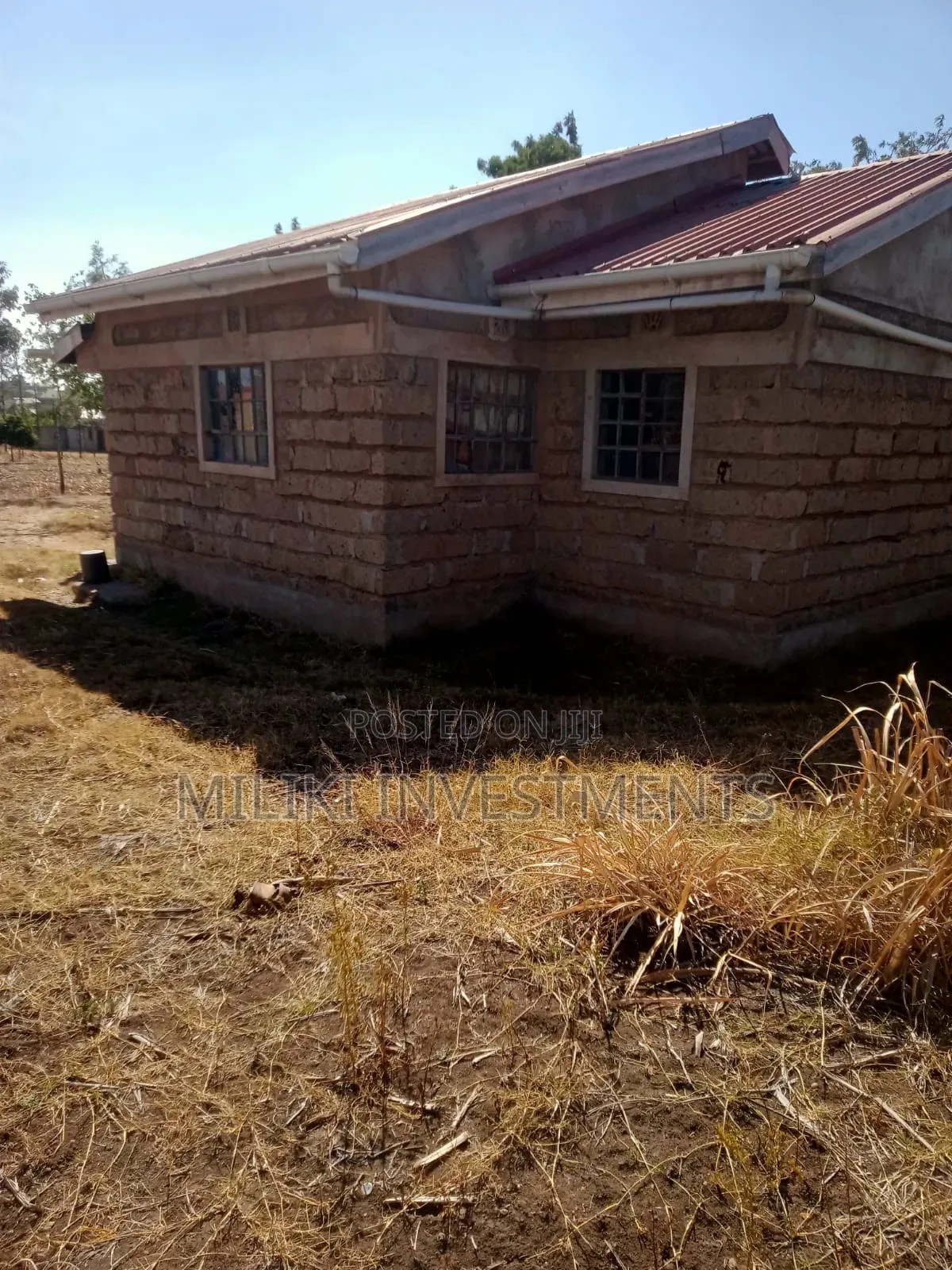 An Acre With House on Sale at Malaa. in Malaa