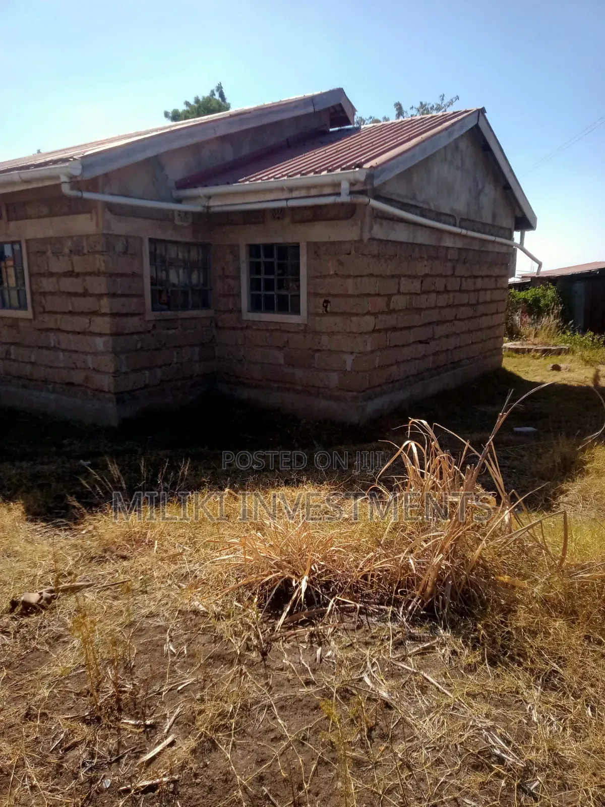 An Acre With House on Sale at Malaa. in Malaa