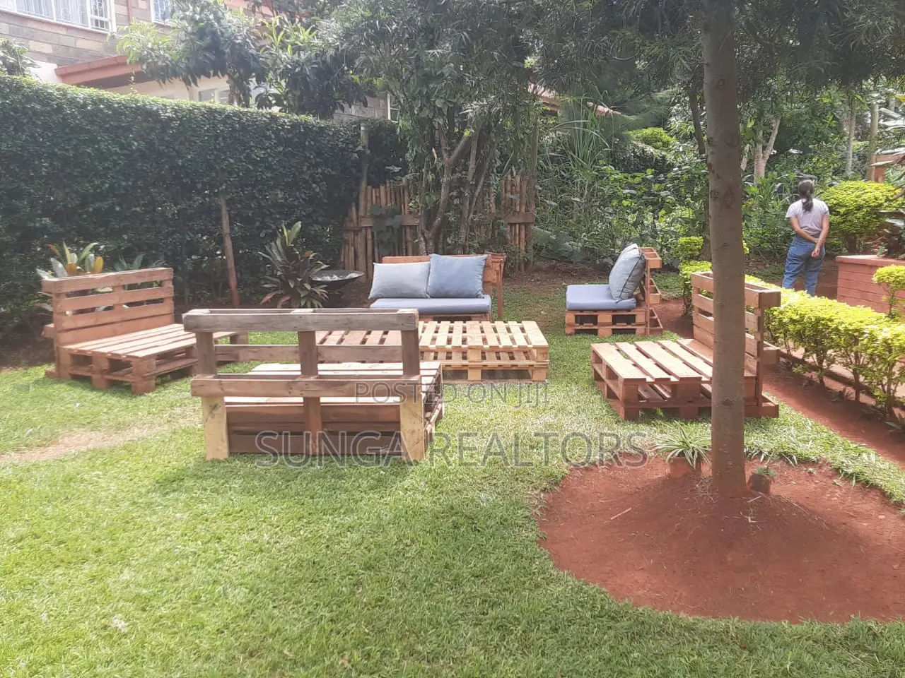 4bdrm Mansion in Nyari Central for sale in Nyari