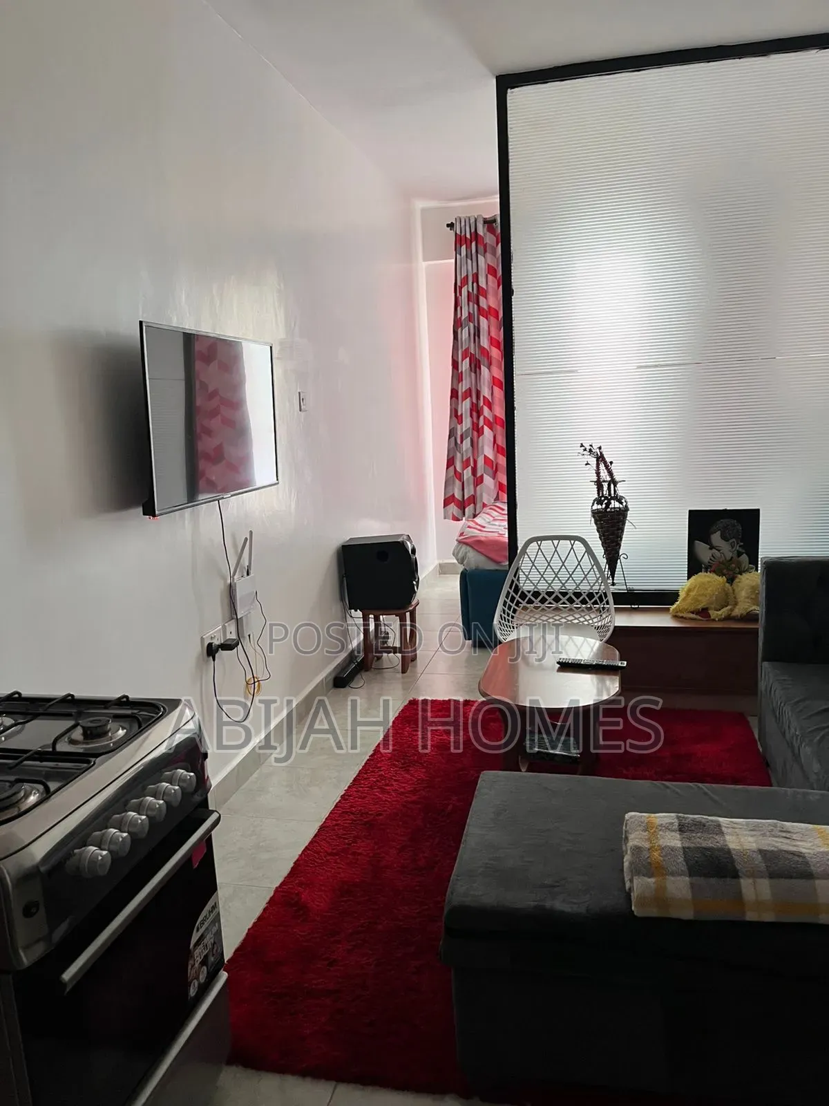 Studio Apartment Airbnb Roysambu in Roysambu