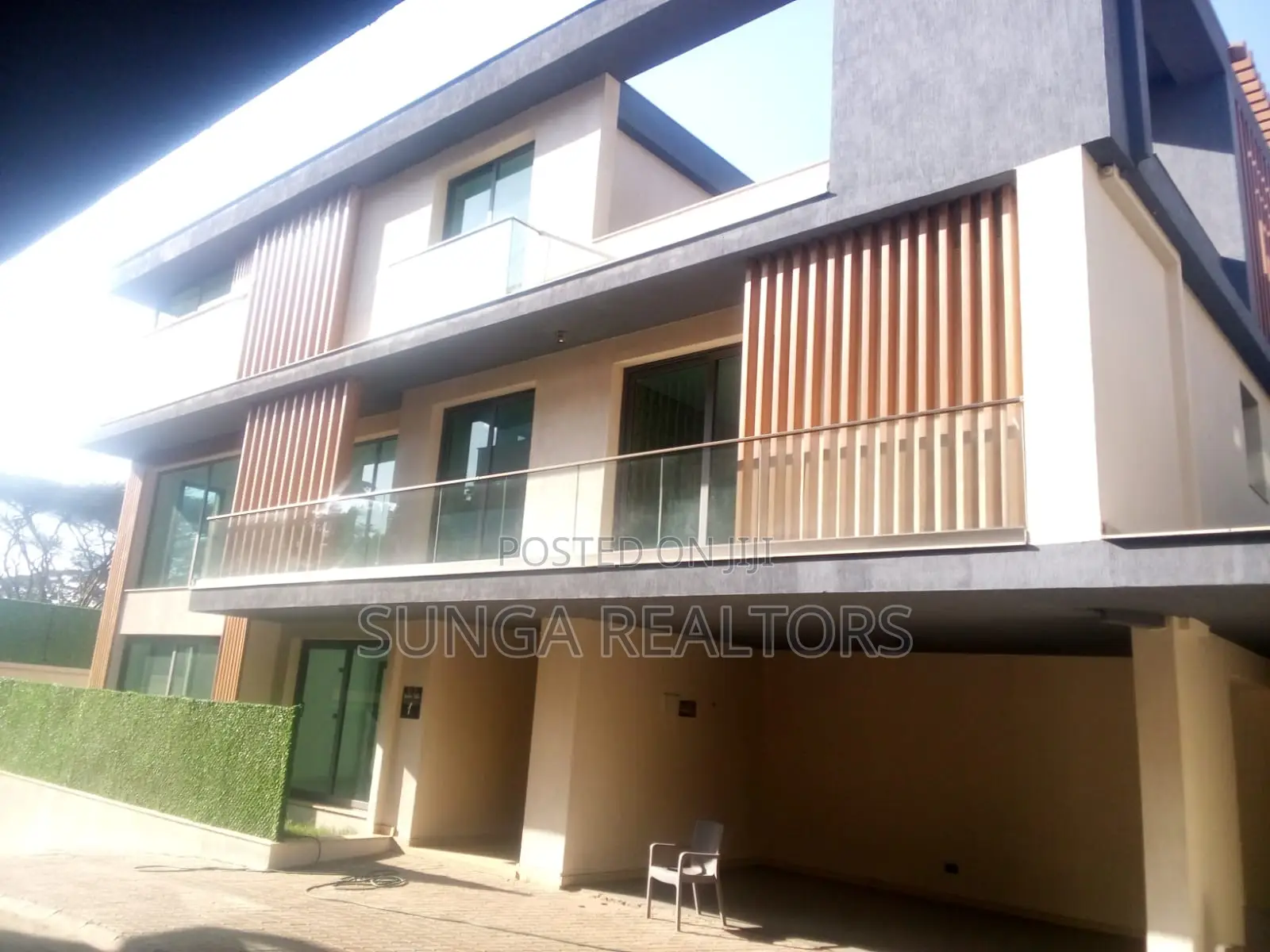 5bdrm House in Chalbi Drive for sale in Riverside Drive