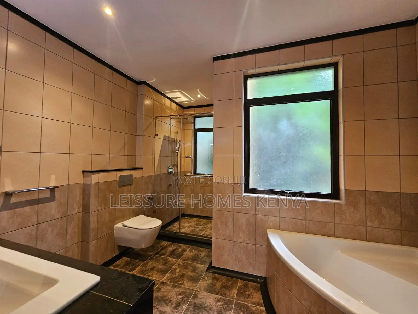 5bdrm House in Lavington for sale in Lavington