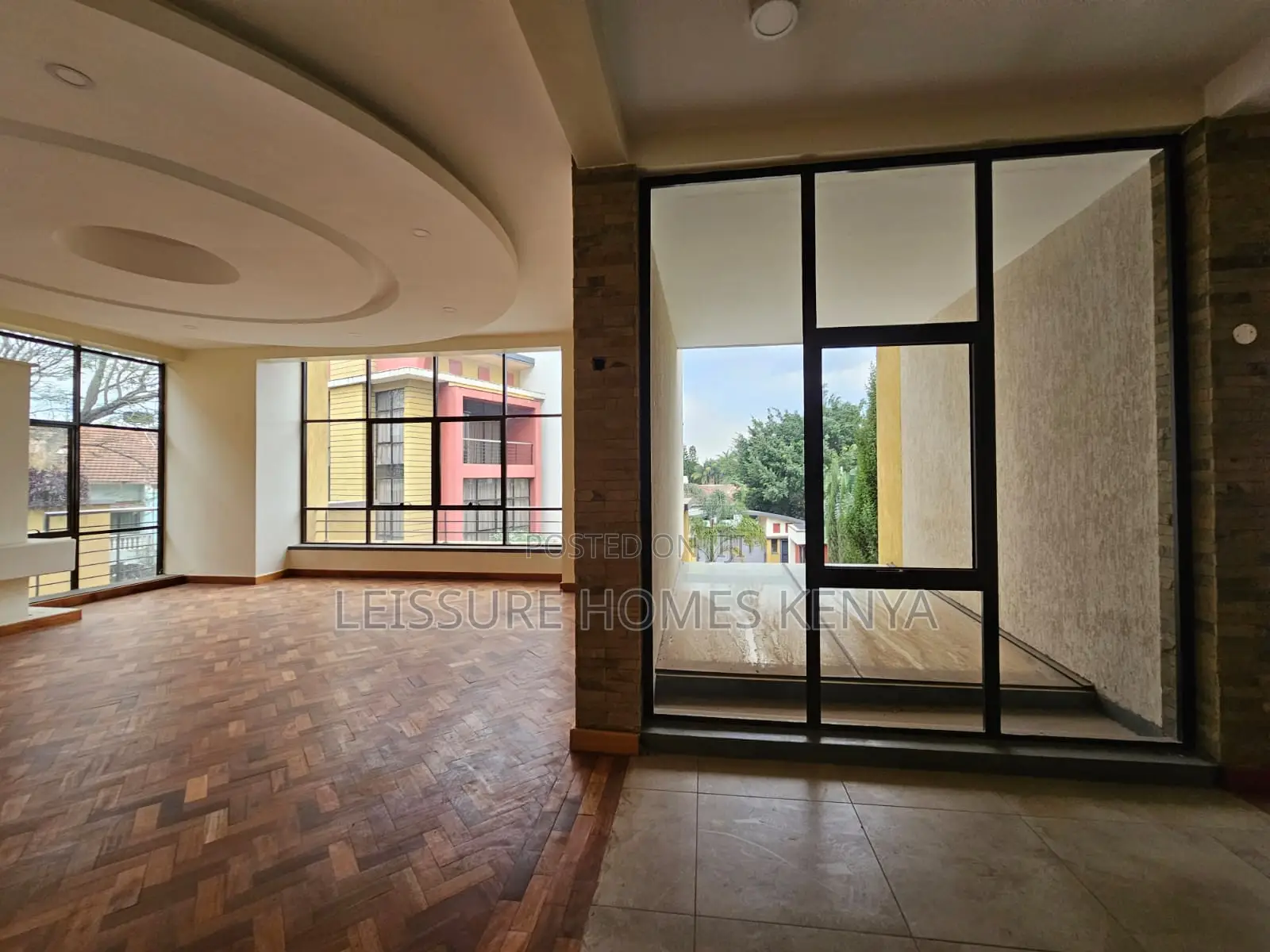 5bdrm Villa in Lavington for sale in Lavington