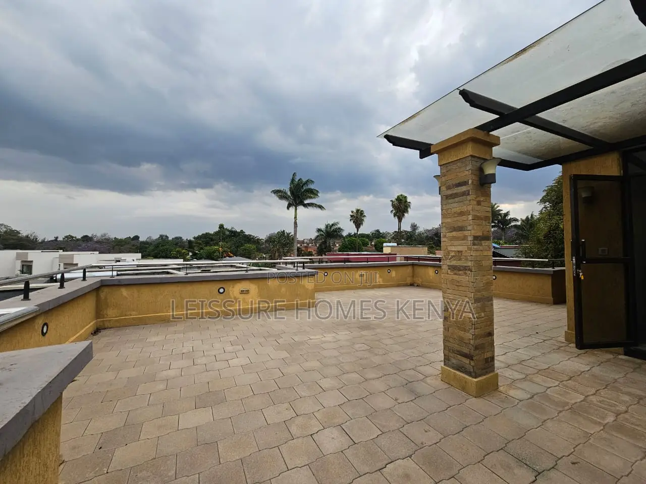 5bdrm Villa in Lavington for sale in Lavington