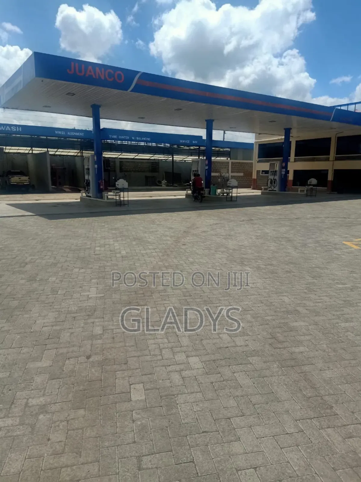 Fully Equipped Petrol Station on an 1.1 Acre in Woodley/Kenyatta Golf Course