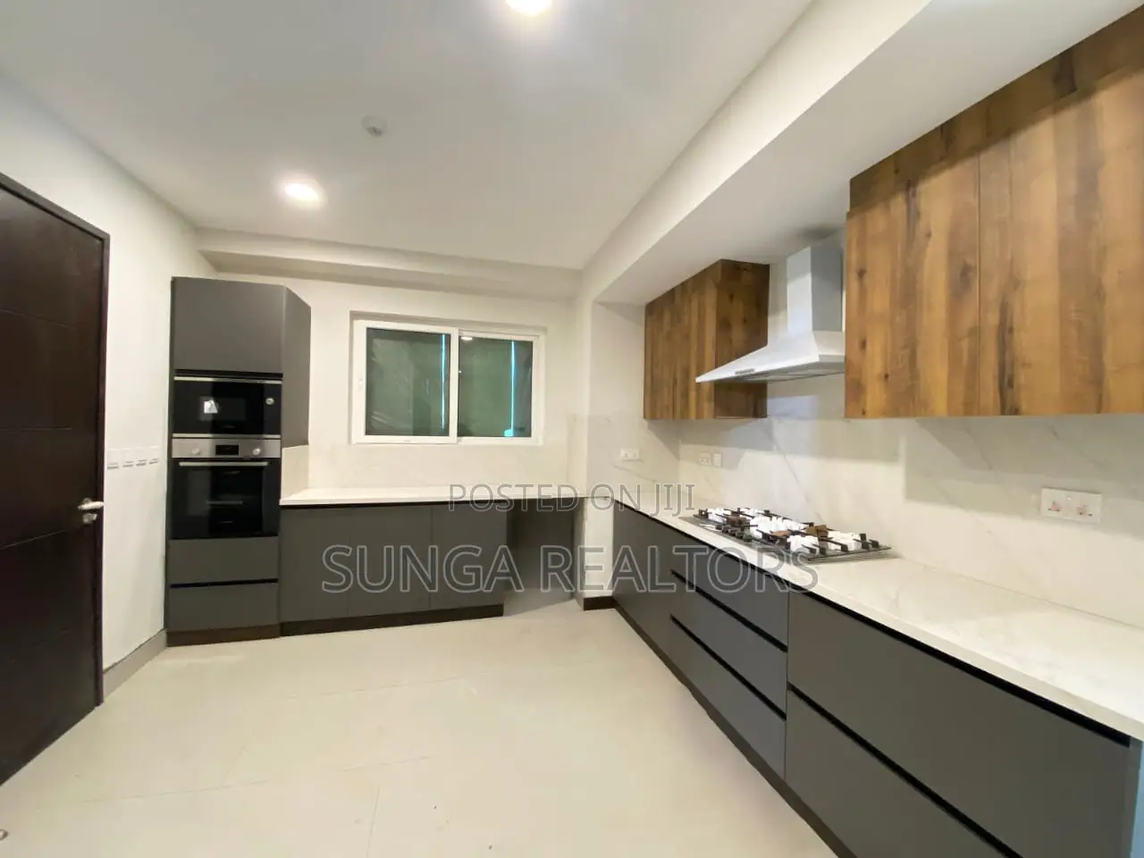 2bdrm Apartment in General Mathenge, Spring Valley for sale in Spring Valley