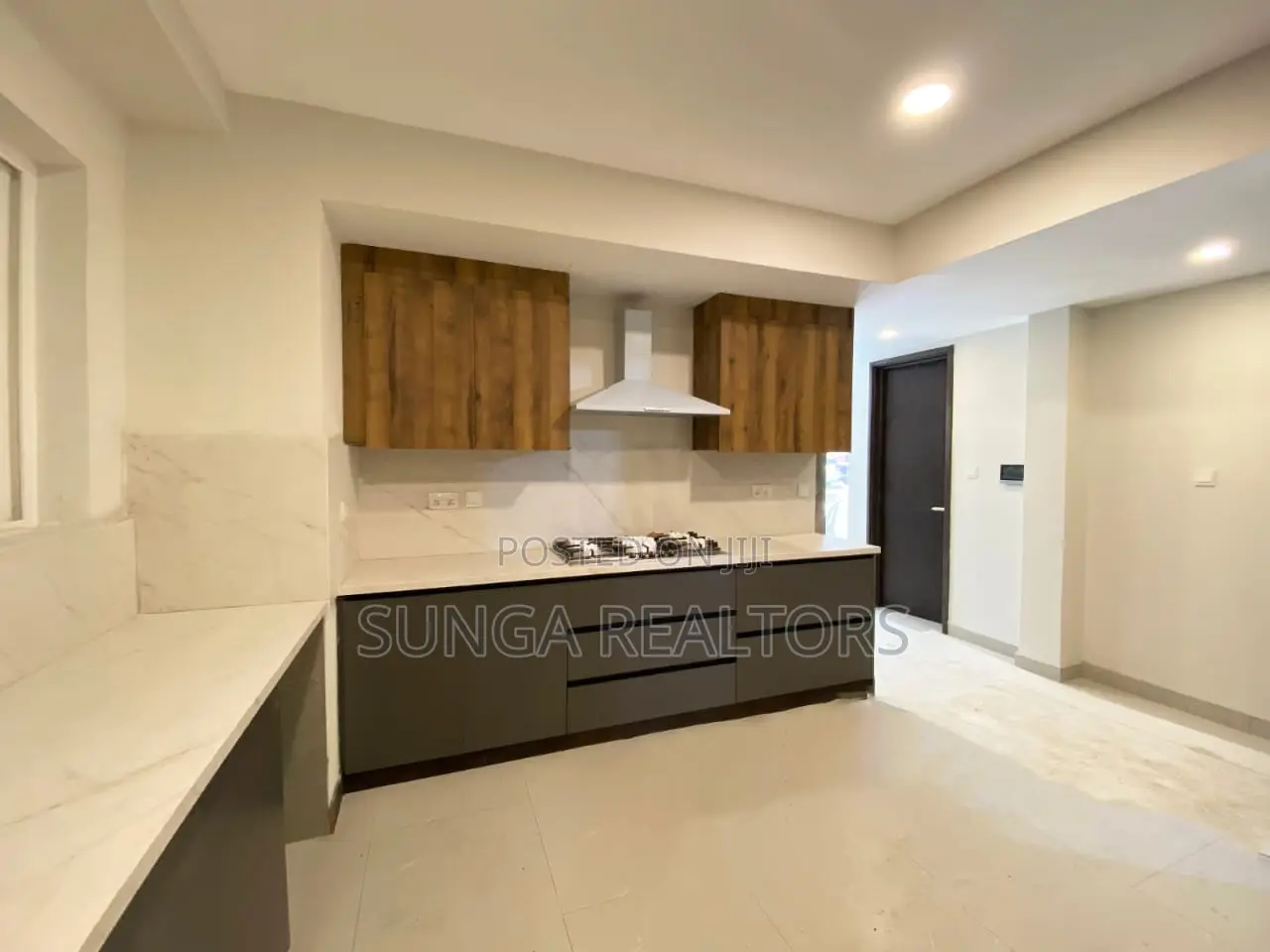 2bdrm Apartment in General Mathenge, Spring Valley for sale in Spring Valley