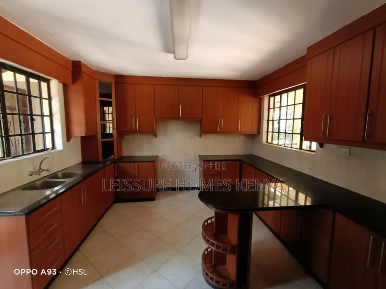 5bdrm Townhouse/Terrace in Kileleshwa for sale in Kileleshwa