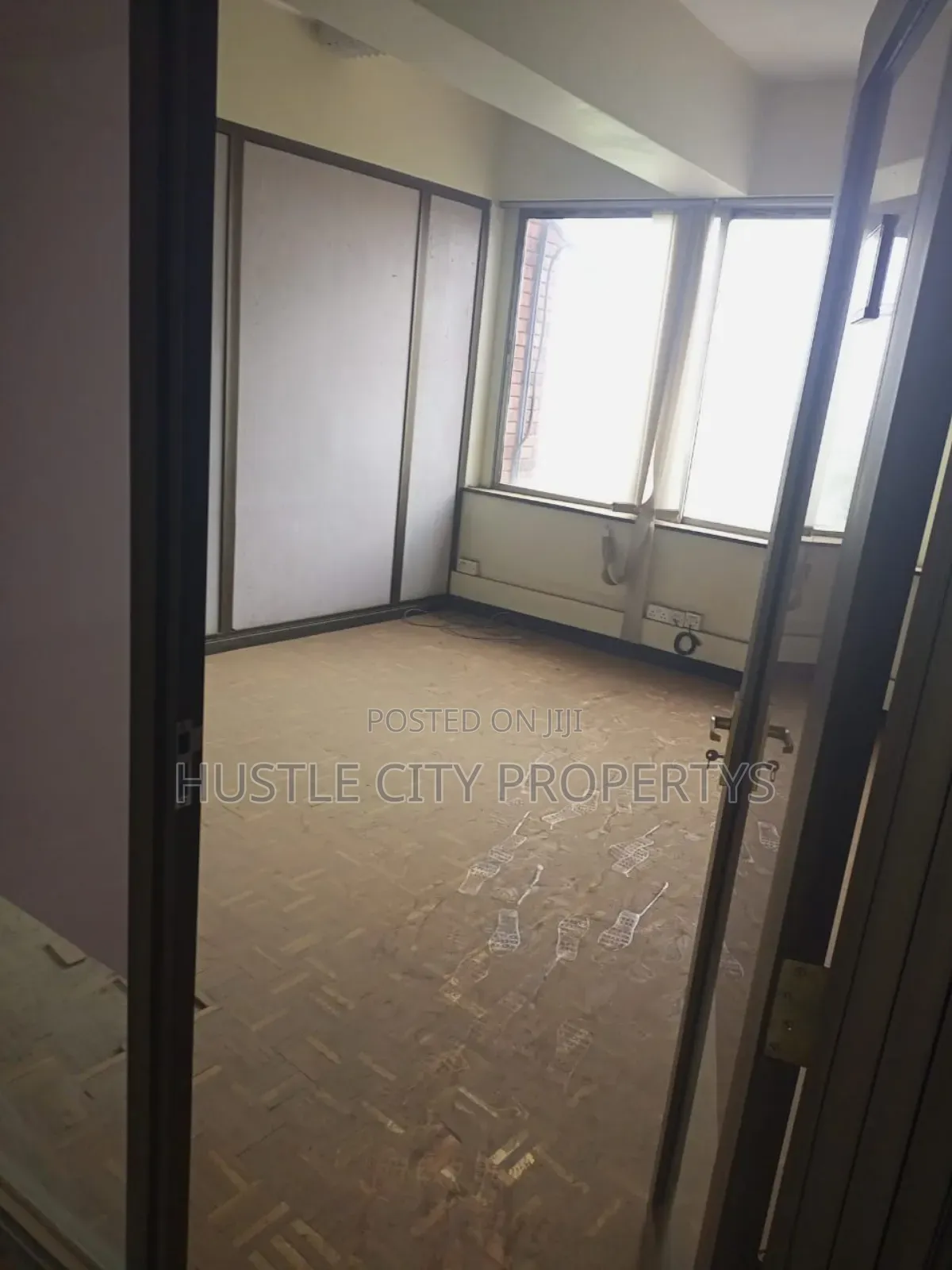 Office to Let Hill Park in Upperhill