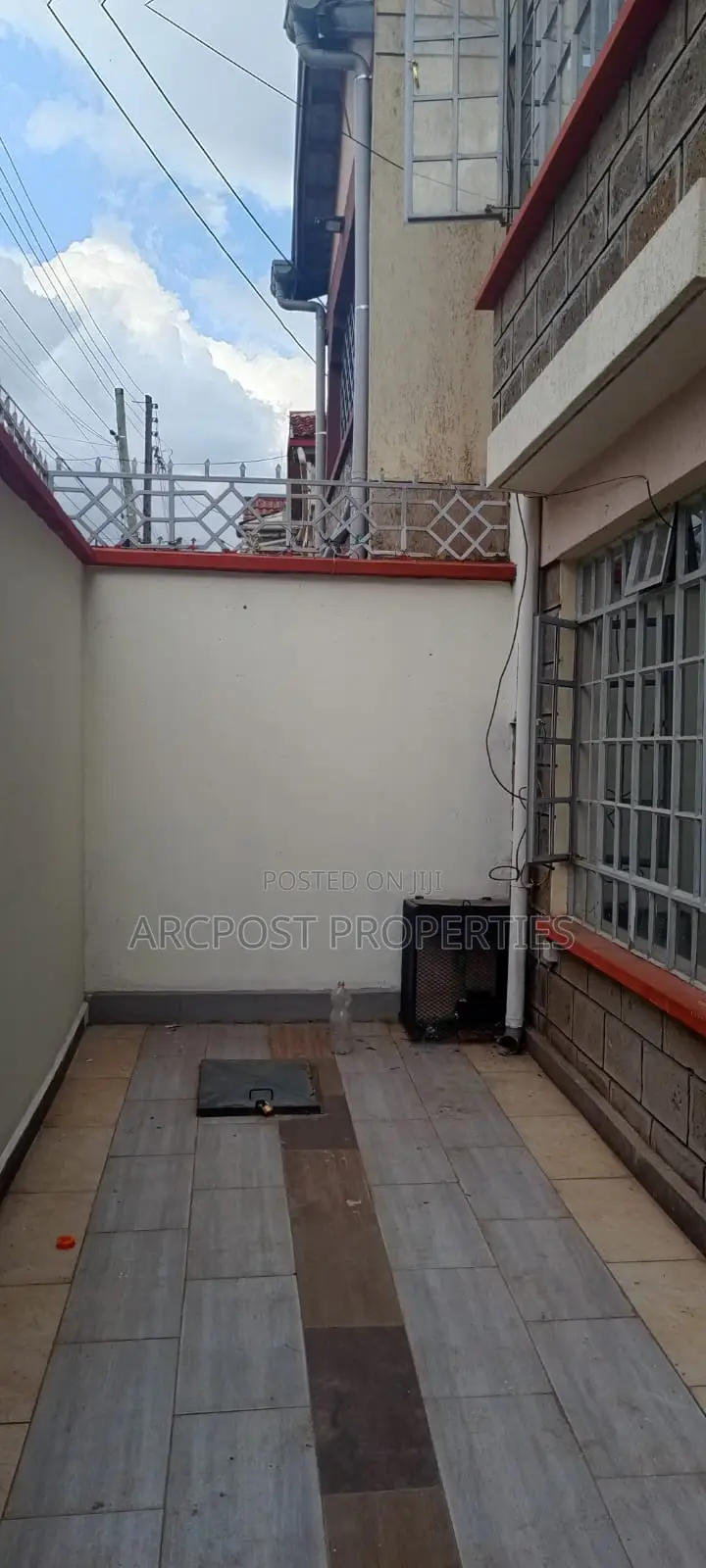 4bdrm Maisonette in Greenfields for sale in Greenfields