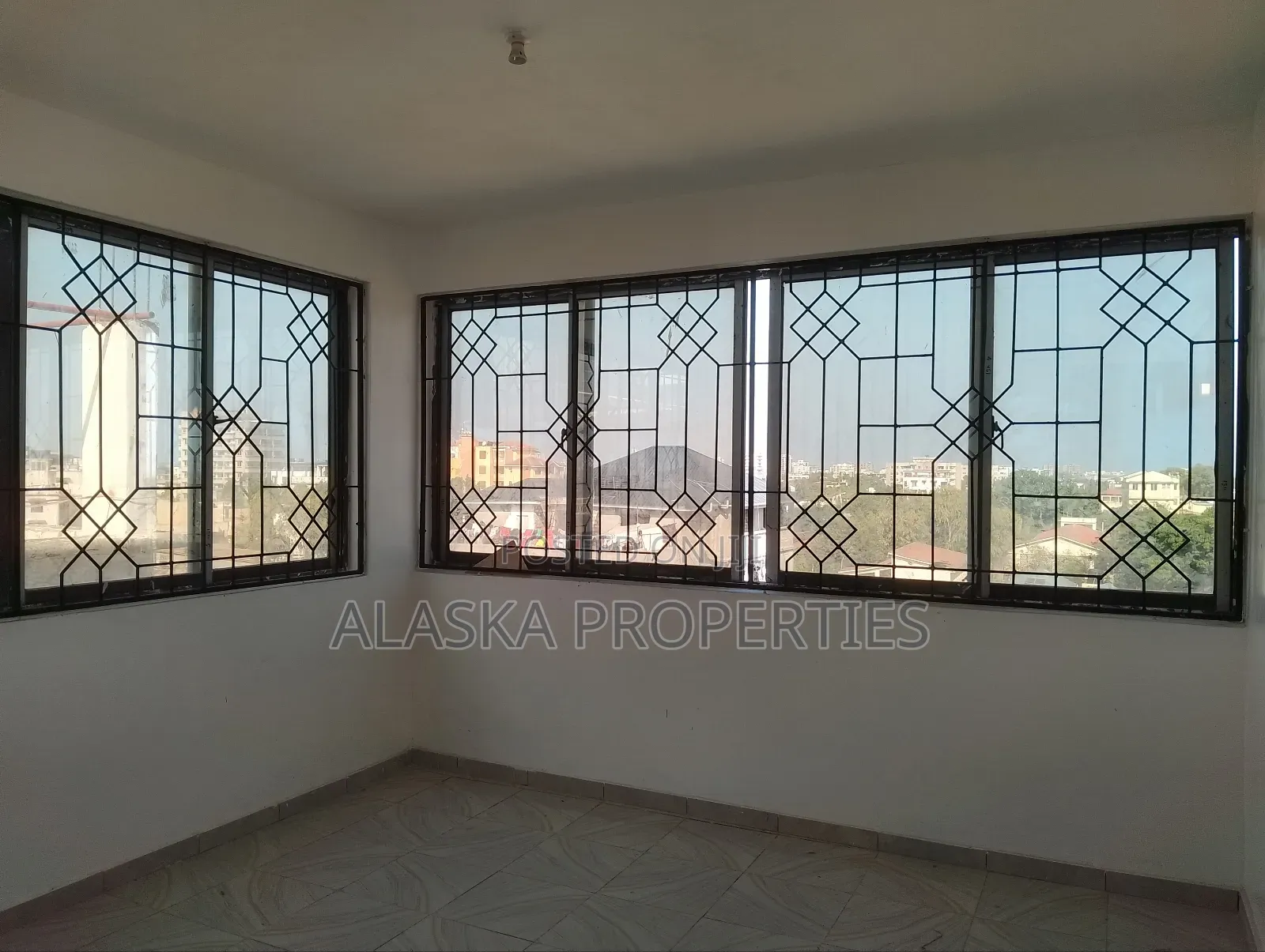 2bdrm Penthouse in Maweni, Nyali for rent in Nyali