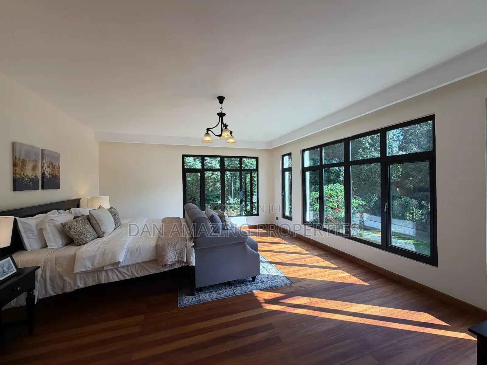 5bdrm Maisonette in Old Runda Plus Dsq for sale in Runda
