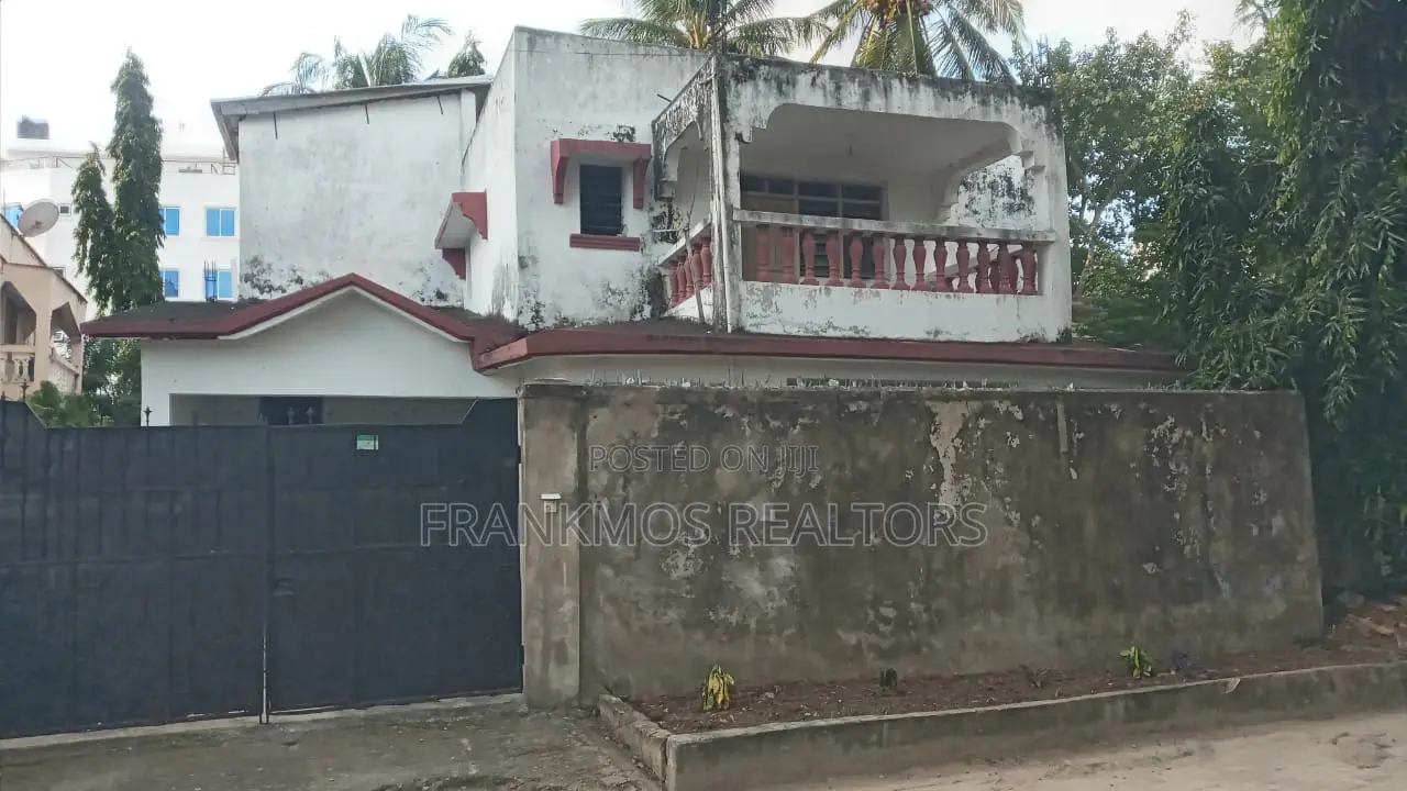 5bdrm Mansion in Vescon 1 for sale in Vescon Estate