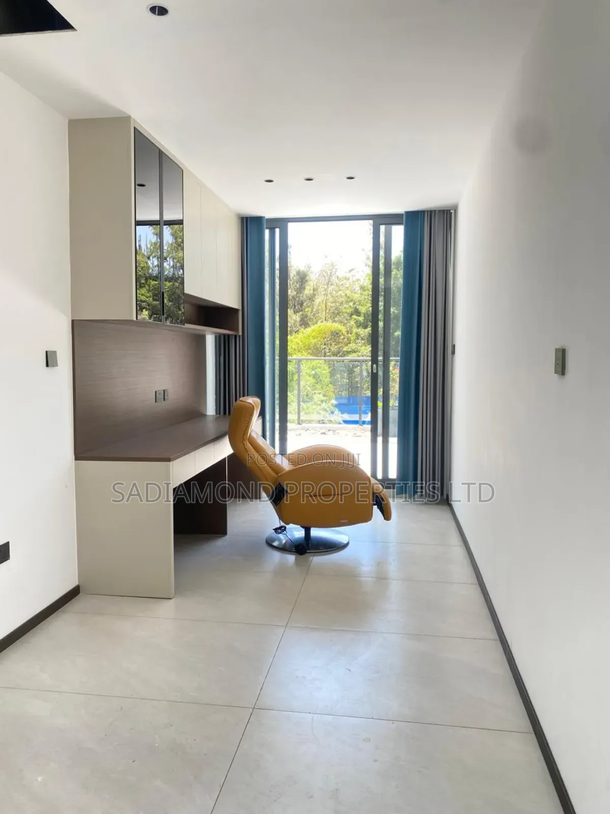 5bdrm Villa in Lavington for sale in Lavington