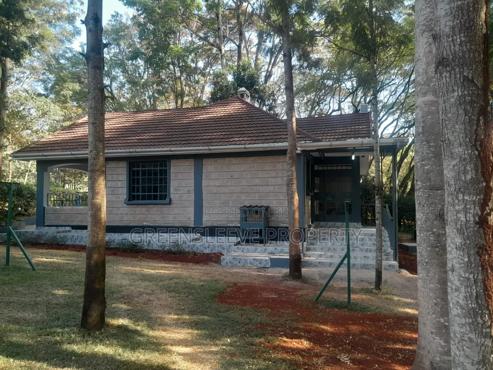 3bdrm Bungalow in Karen for rent in Karen