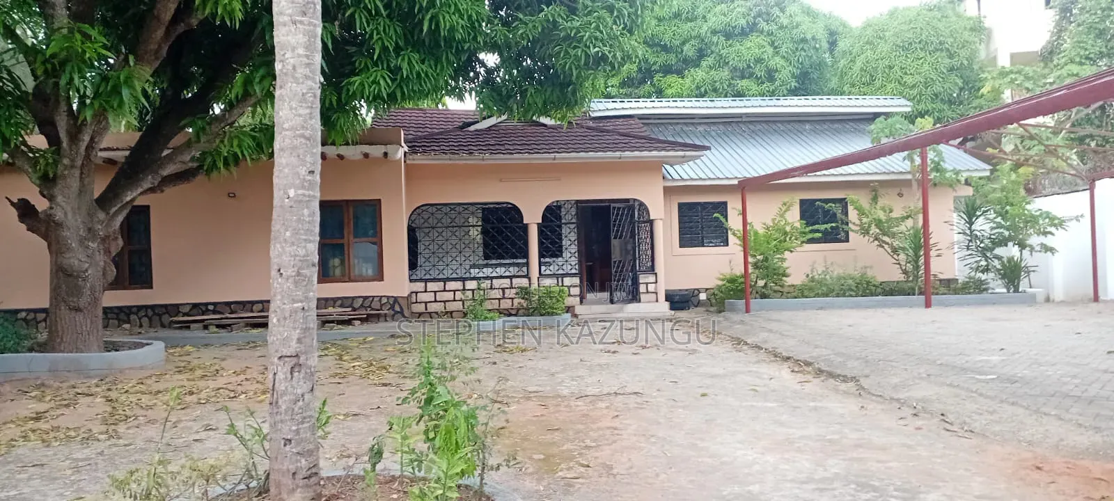 Furnished 3bdrm House in Private Home Near, Ukunda for sale in Ukunda