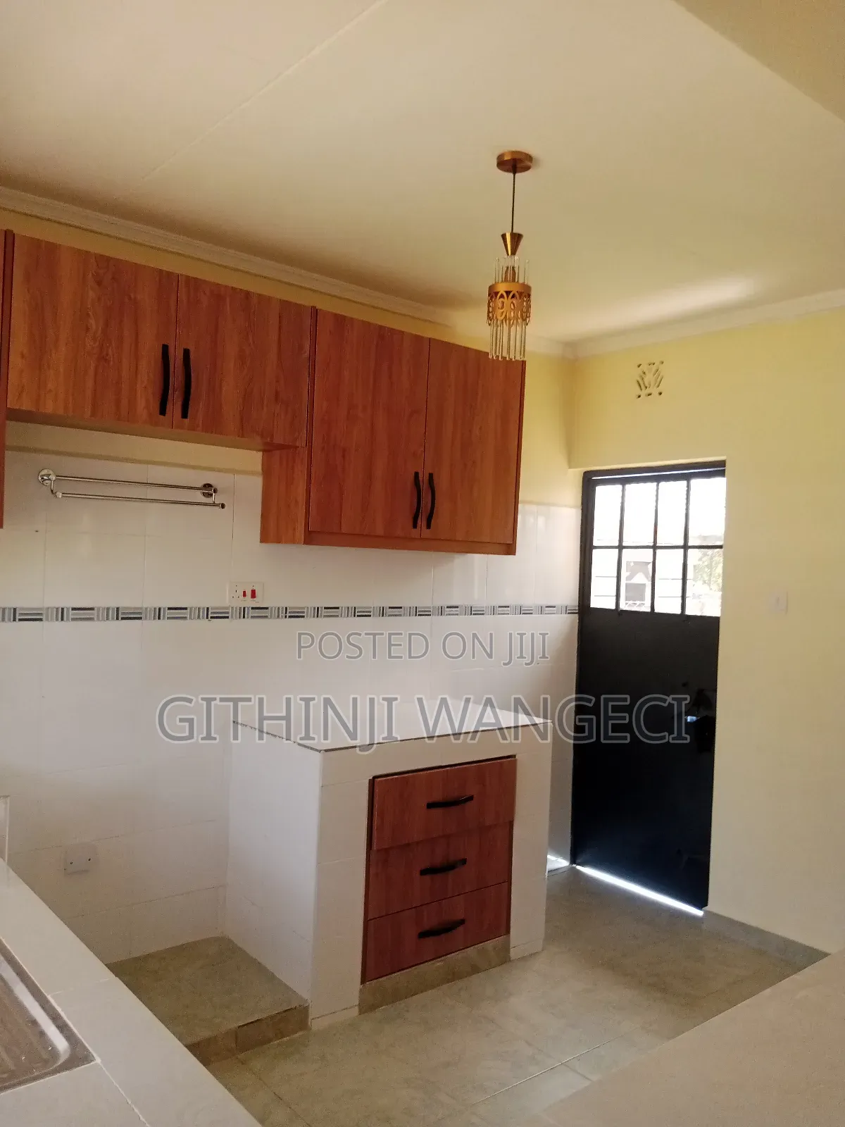 3bdrm Bungalow in Matasia Roimen for sale in Matasia